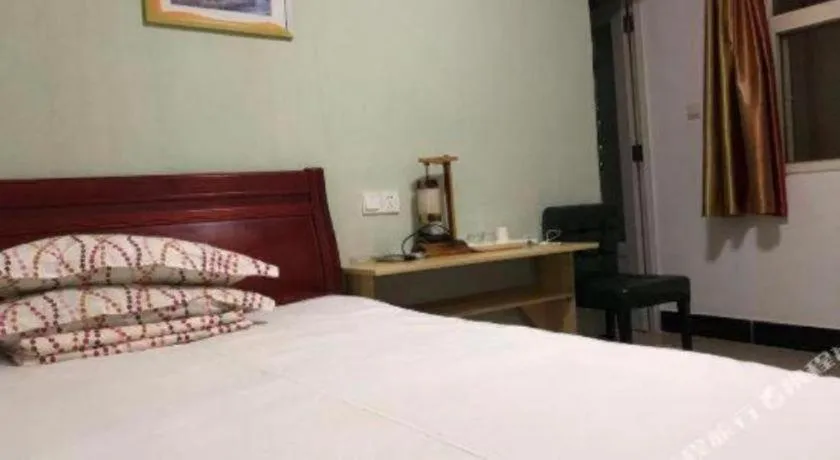 Bed in Lianyungang Jianyuan Hotel