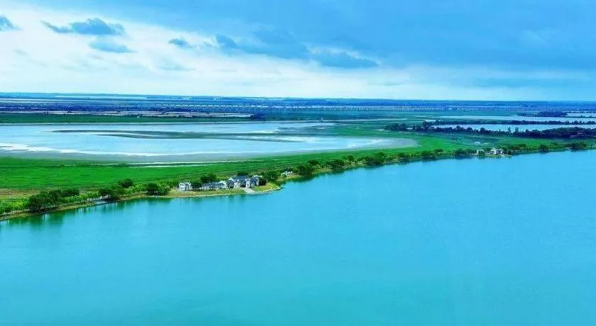 Grand Skylight International Hotel Gongqingcheng