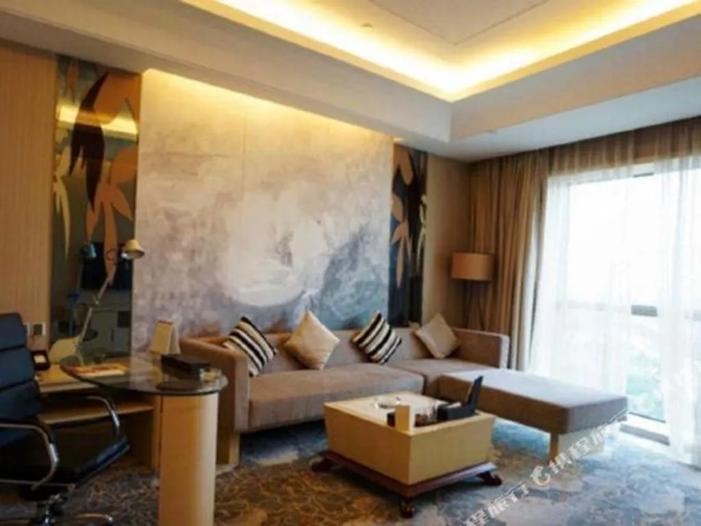 Grand Skylight International Hotel Gongqingcheng