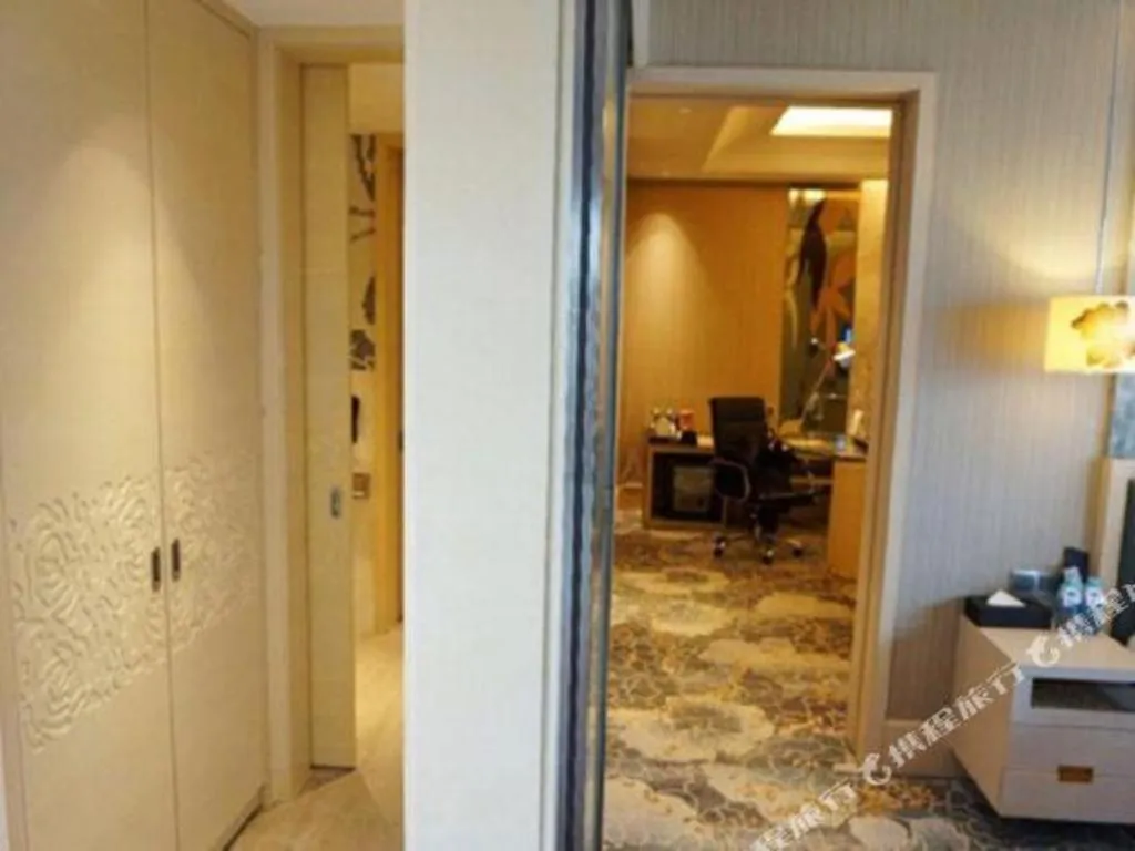 Grand Skylight International Hotel Gongqingcheng