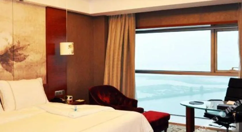 Bed in Grand Skylight International Hotel Gongqingcheng