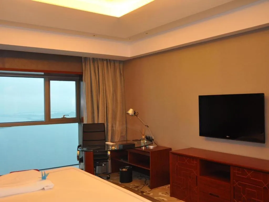 Grand Skylight International Hotel Gongqingcheng