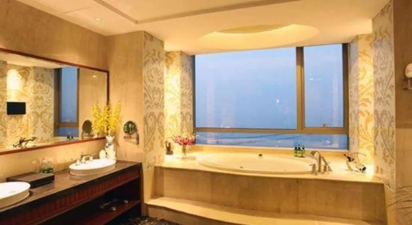 Grand Skylight International Hotel Gongqingcheng