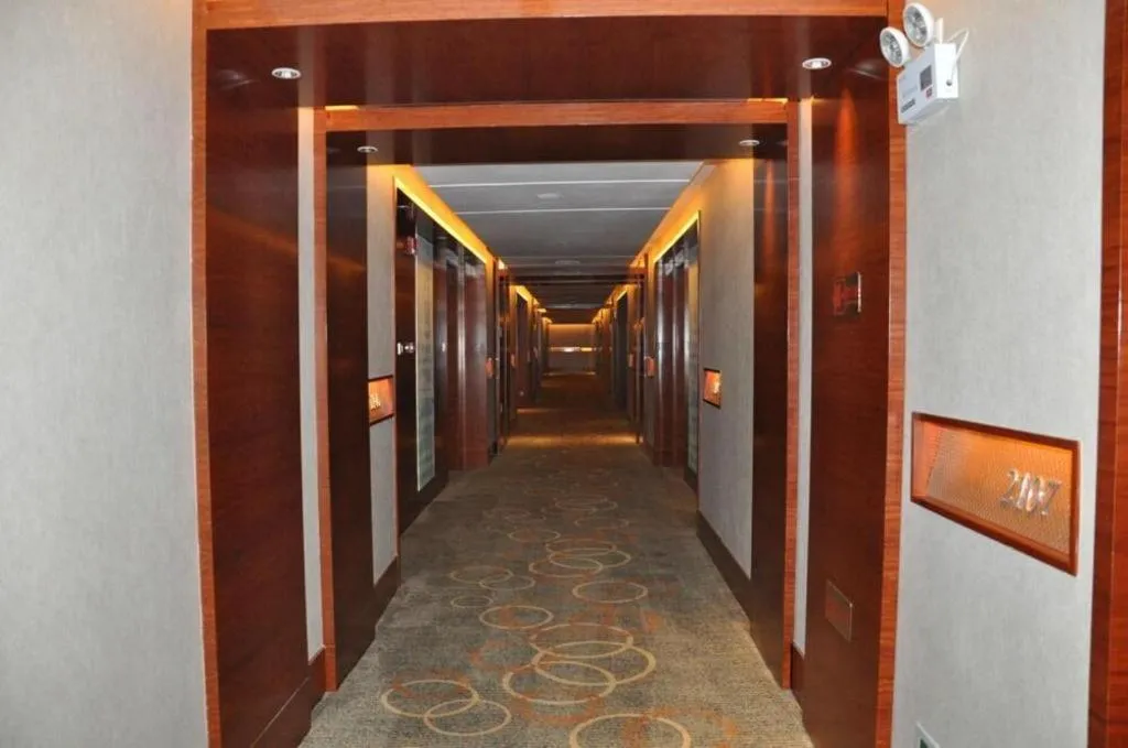 Grand Skylight International Hotel Gongqingcheng