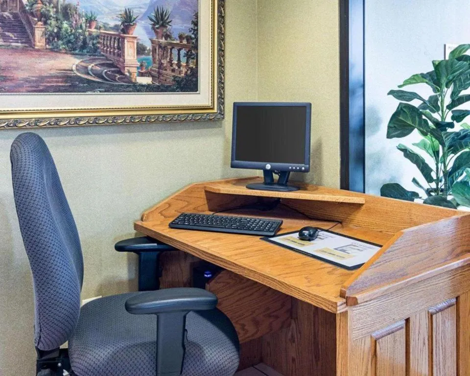 Quality Inn & Suites Franklin