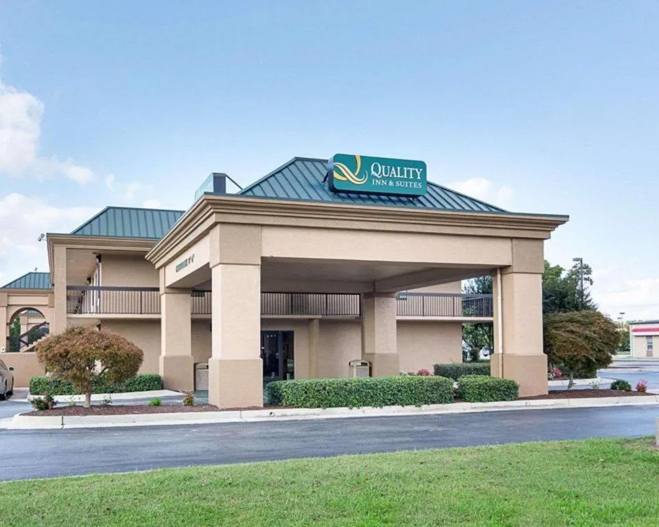 Quality Inn & Suites Franklin
