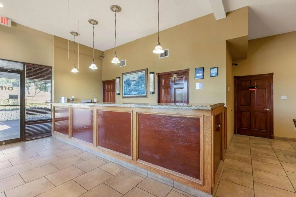 Best Western Taylor Inn