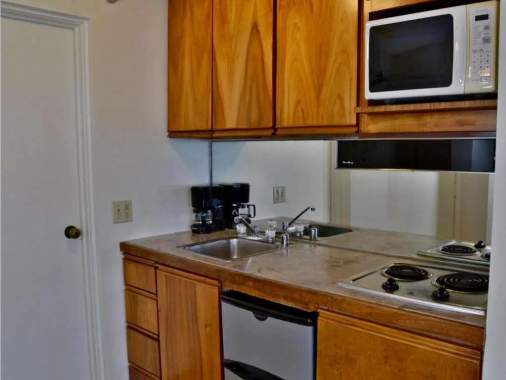 Marina Tower Waikiki