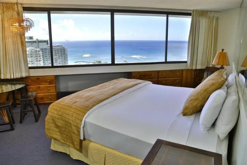 Bed in Marina Tower Waikiki
