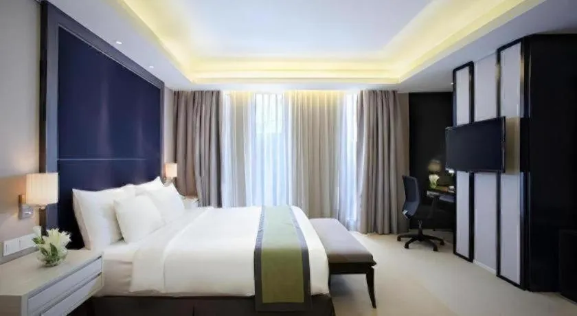 Bed in Hotel GranDhika Iskandarsyah