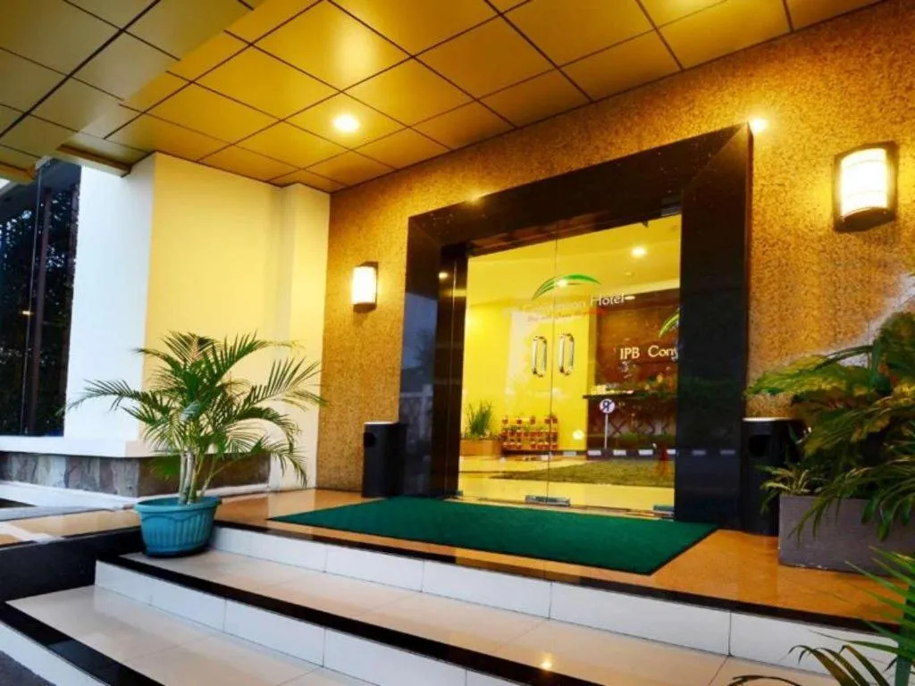 IPB Convention Hotel Botani Square