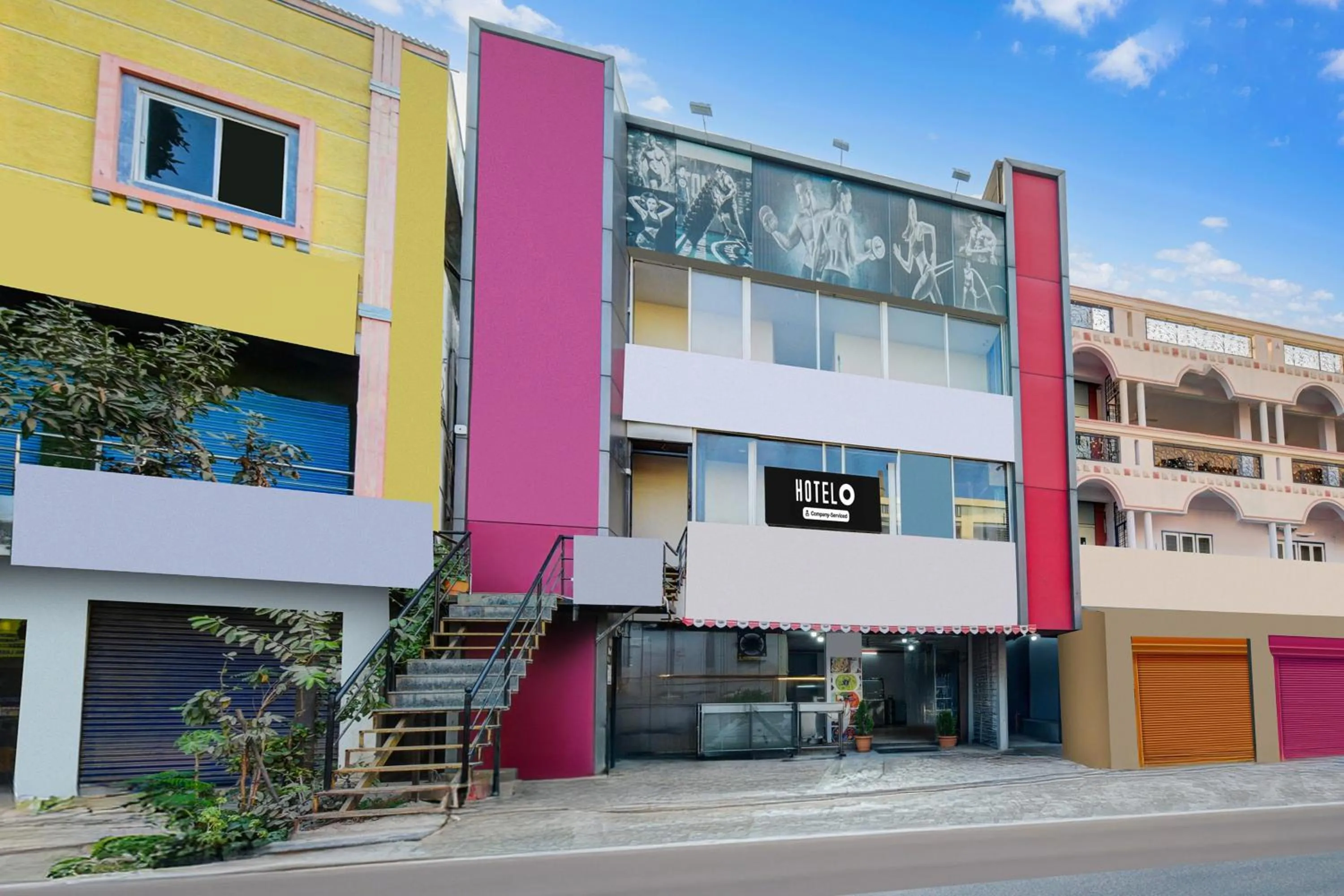 Facade/entrance in Super Hotel O Neredmet Road