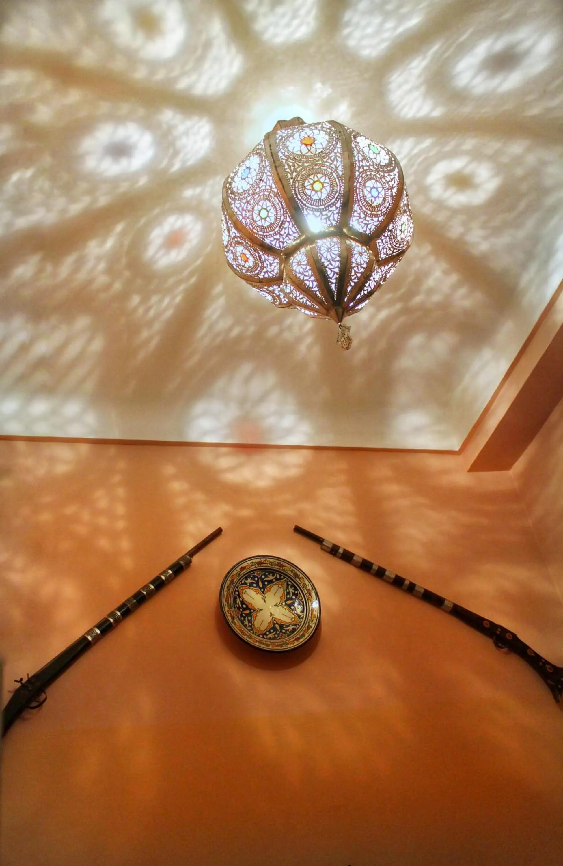 Decorative detail in Diamant La Ville Rouge