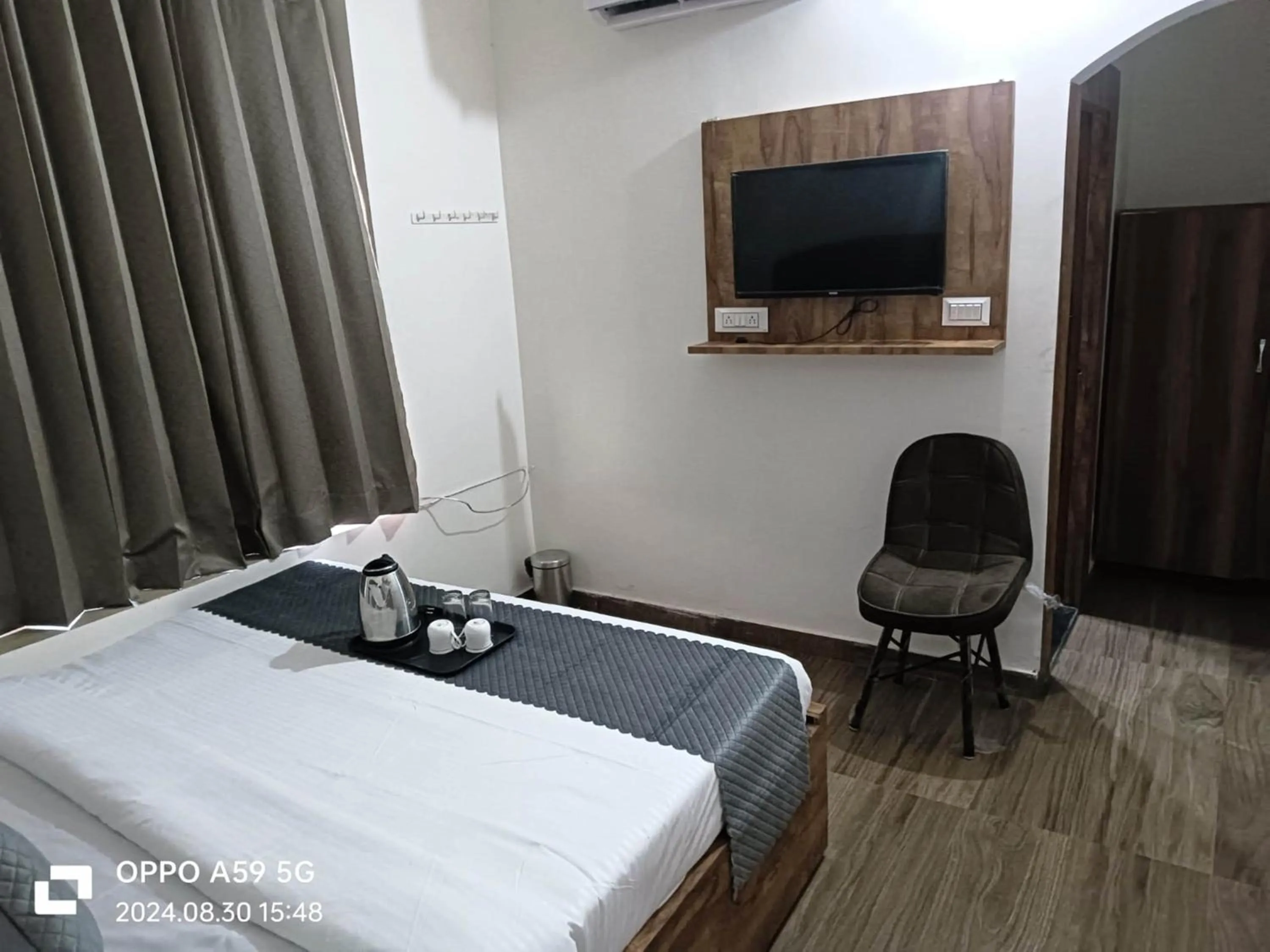 Evening entertainment in ShriGo Hotel Pushpa Residency