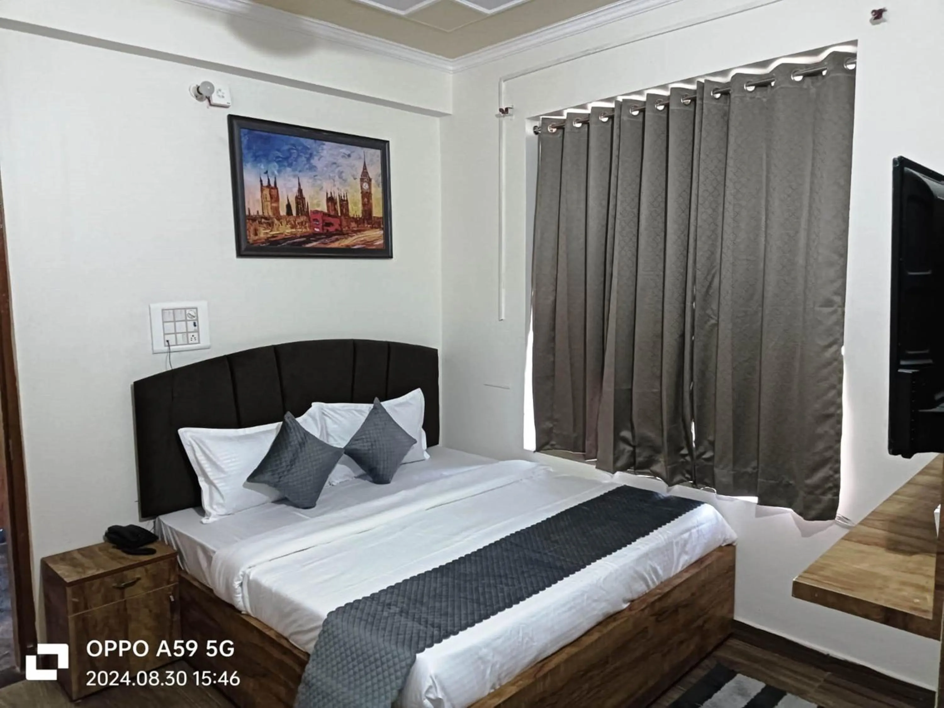 Bed in ShriGo Hotel Pushpa Residency
