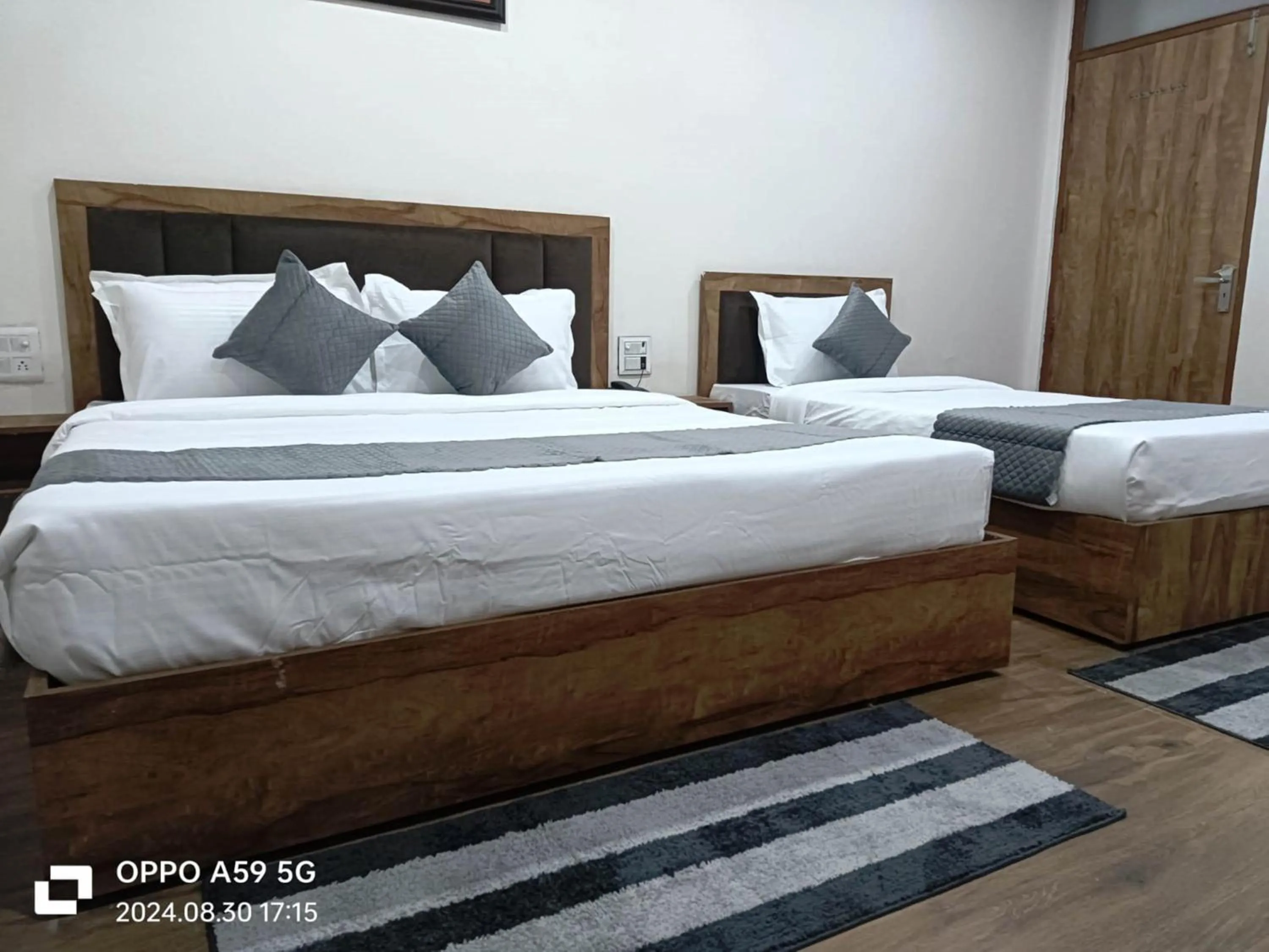 Bed in ShriGo Hotel Pushpa Residency