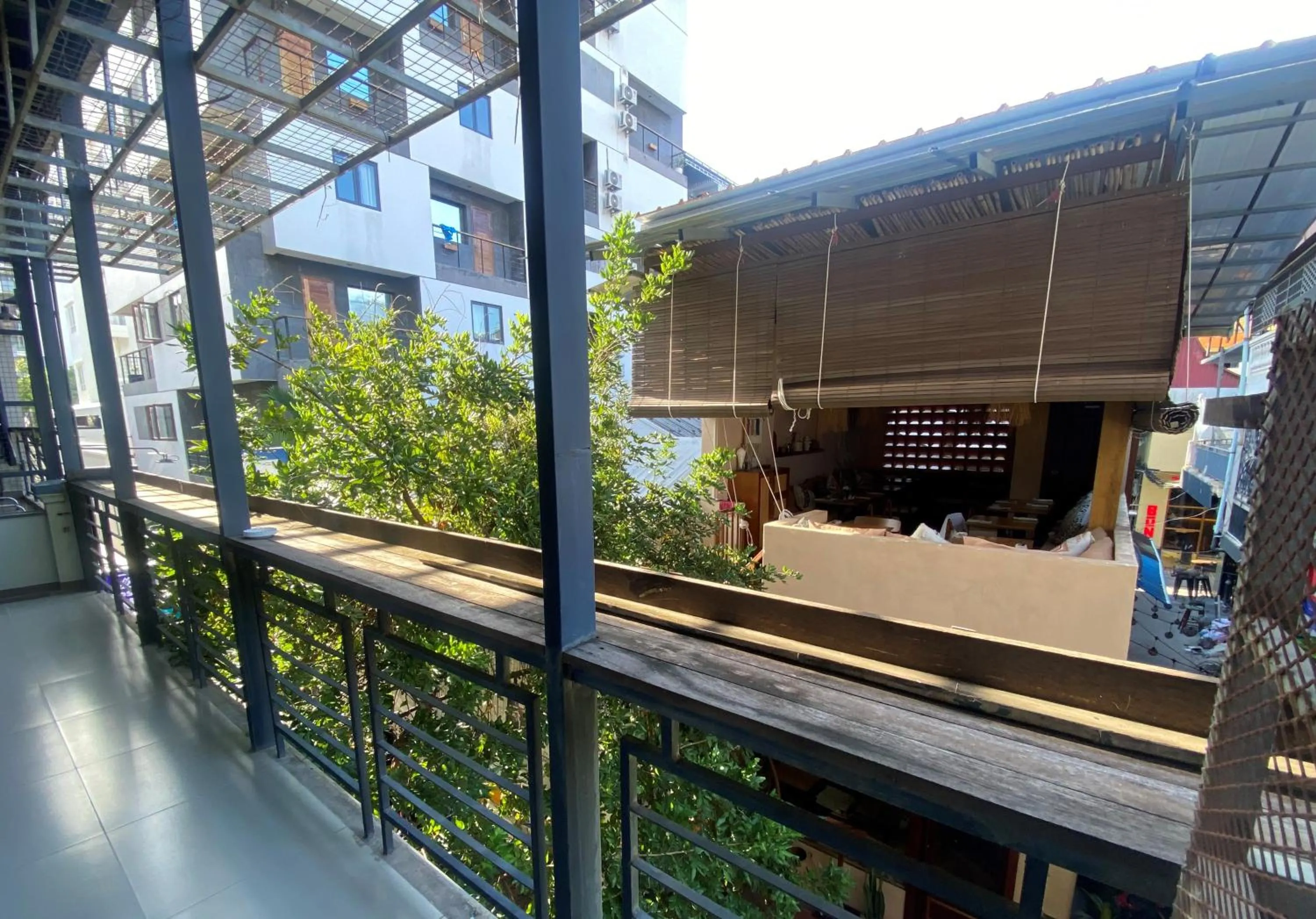 Balcony/Terrace in Feliz Hostel Cafe & Bar