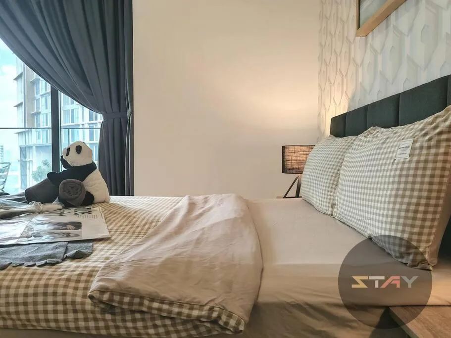 Bed in GM 2904 Couple Cozy Netflix 100mbps BySTAY