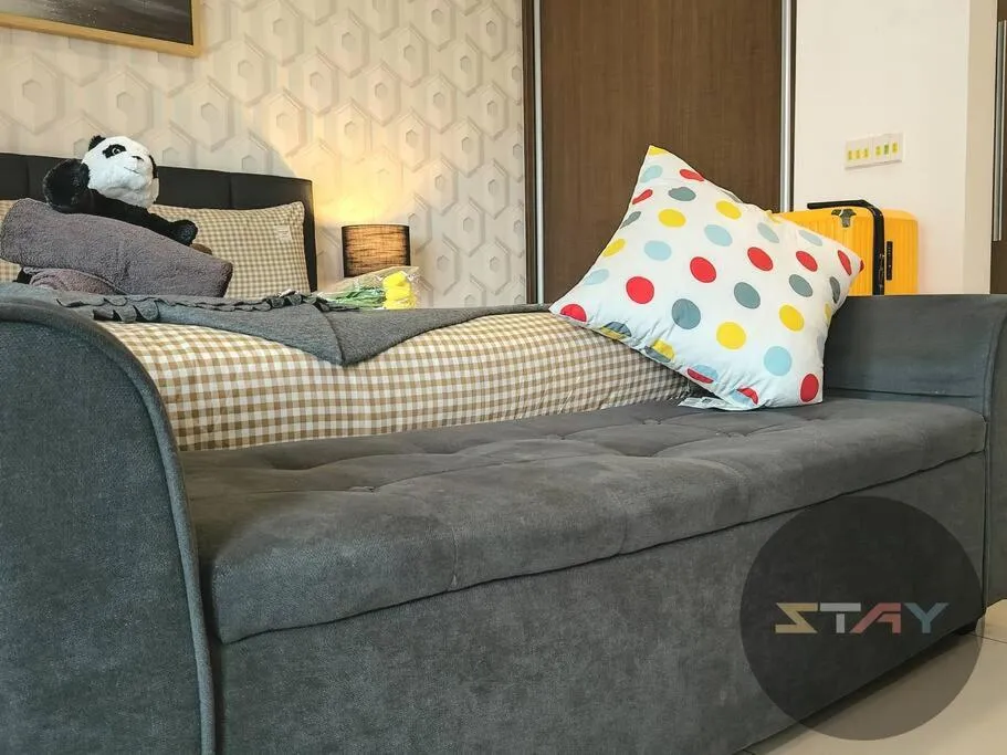 GM 2904 Couple Cozy Netflix 100mbps BySTAY