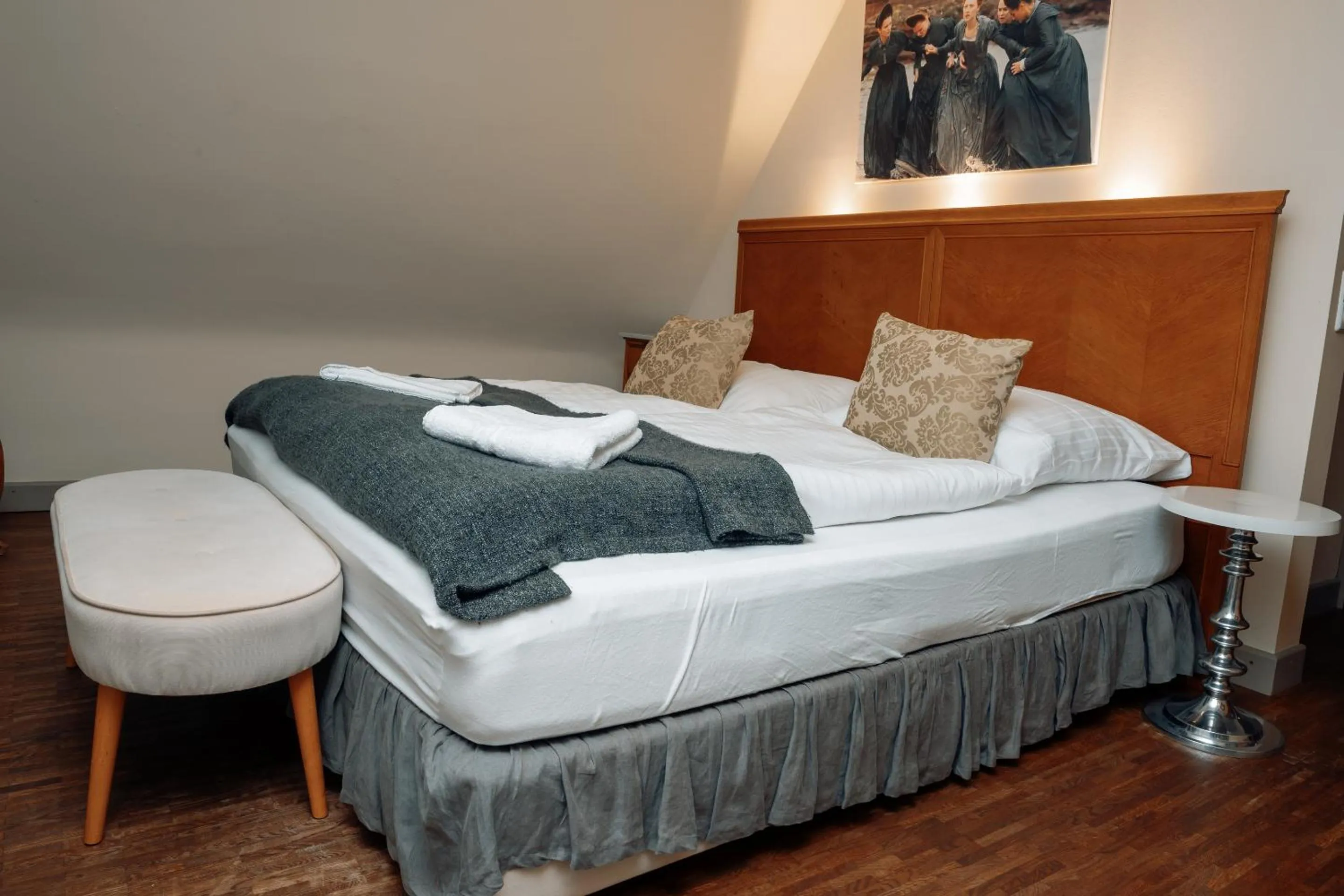 Bedroom, Bed in Friedrich von Schiller Hotel