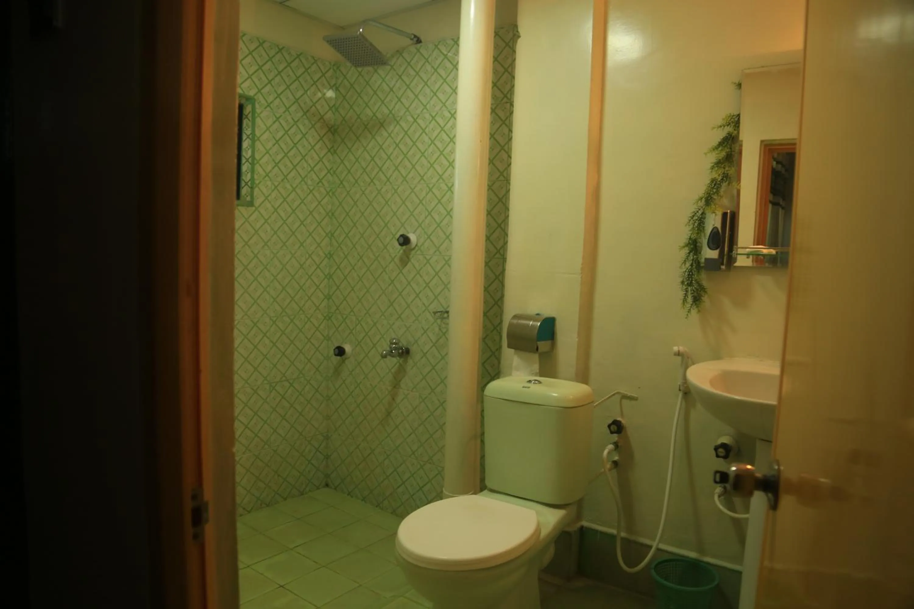 AKR Hotel Kilinochchi