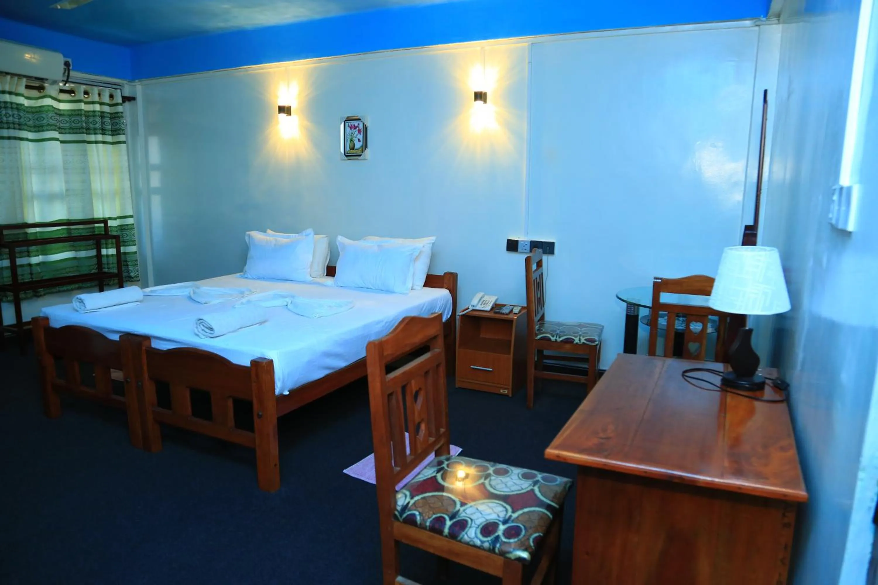 Bed in AKR Hotel Kilinochchi