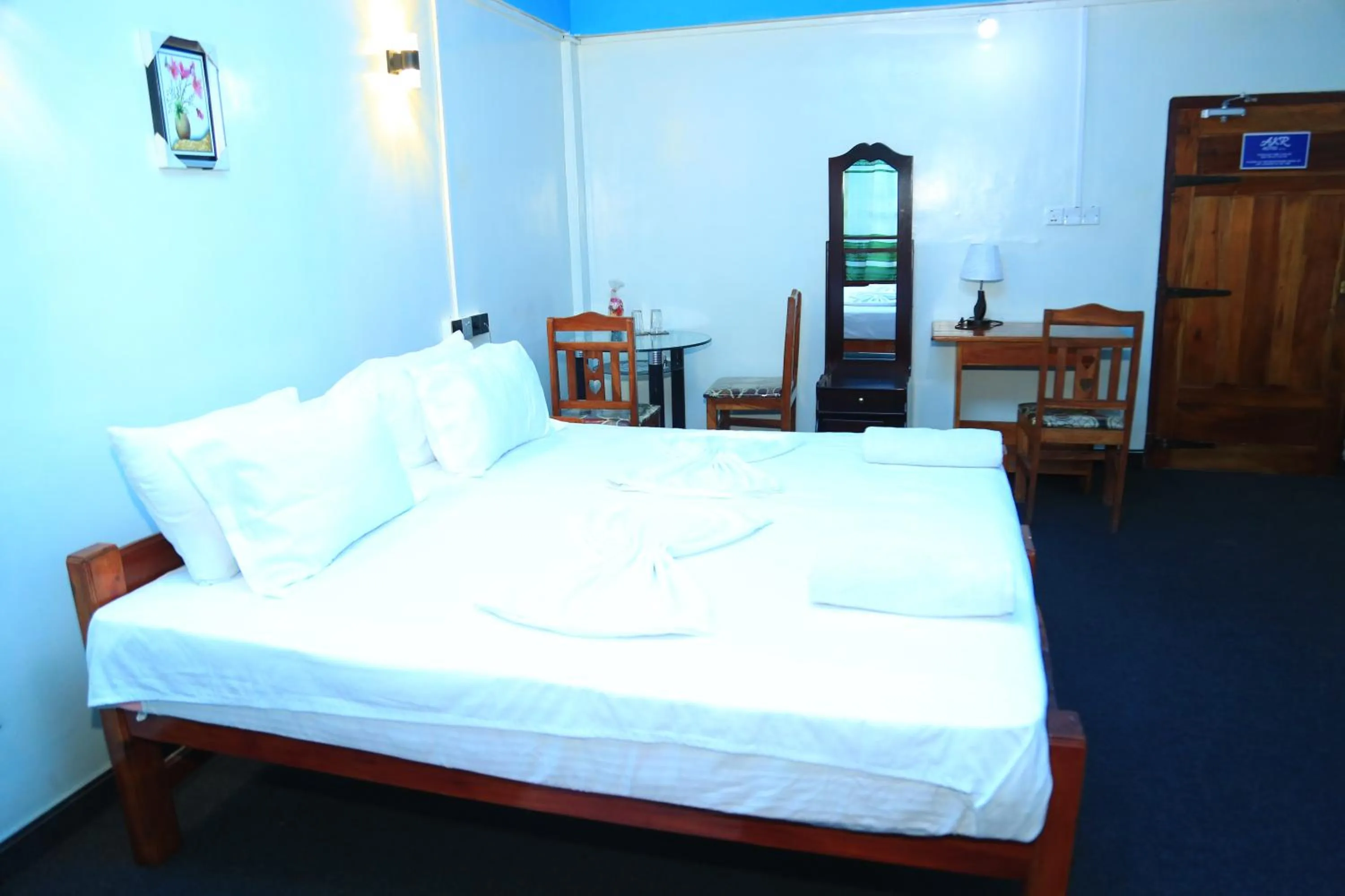 Bed in AKR Hotel Kilinochchi