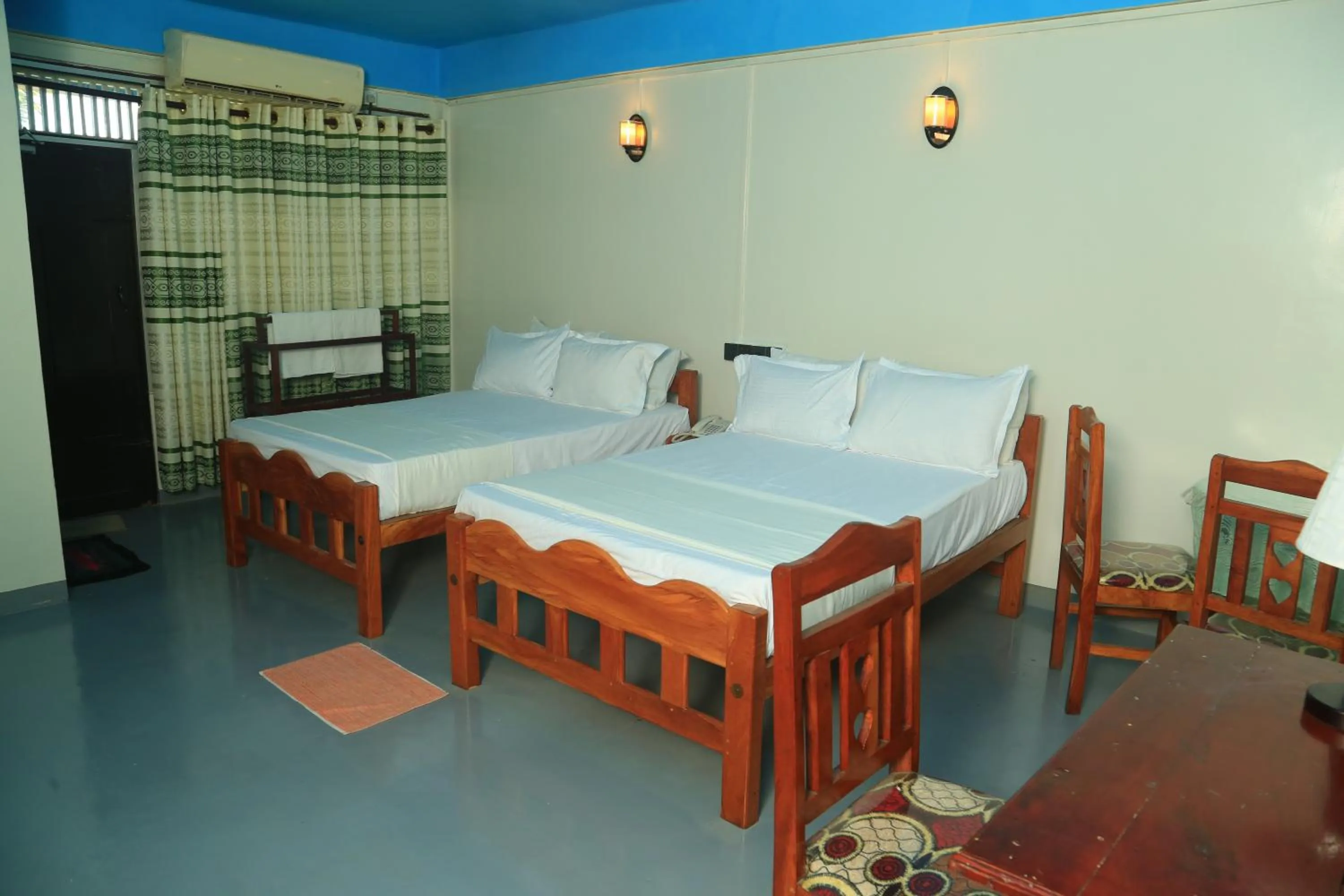 Bed in AKR Hotel Kilinochchi