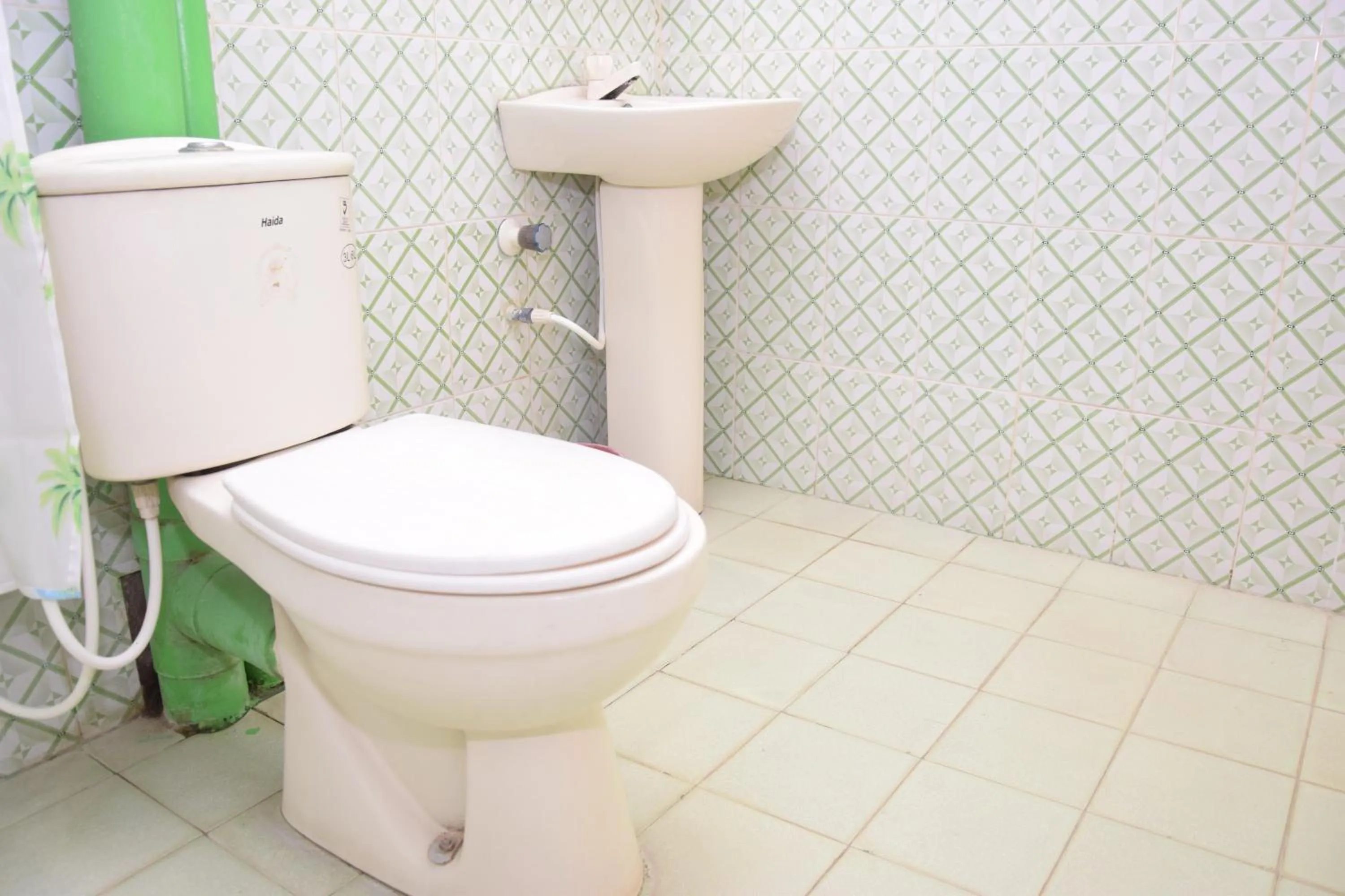 Bathroom in AKR Hotel Kilinochchi