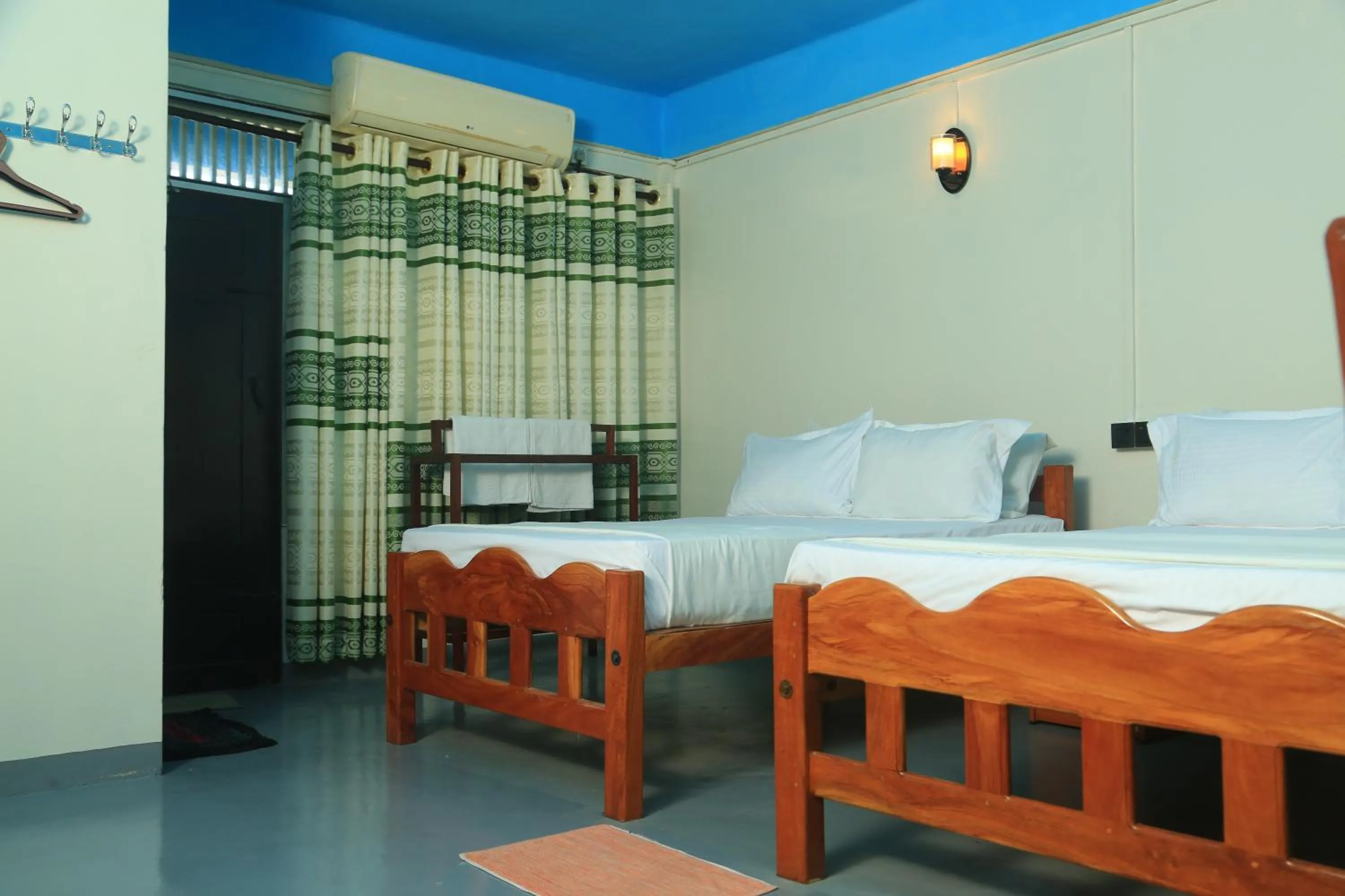 Bed in AKR Hotel Kilinochchi