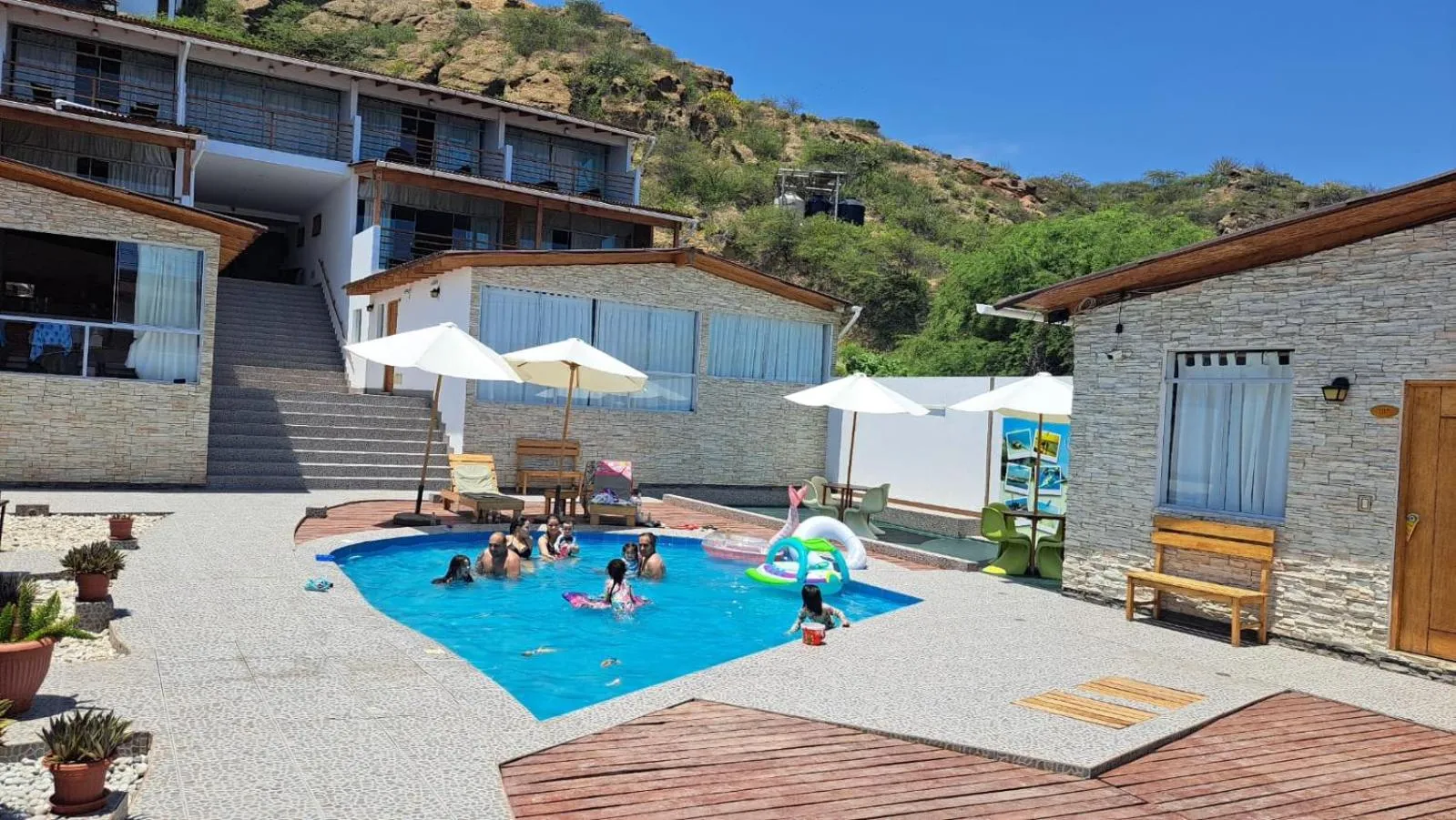 Akas Hotel Apartamentos