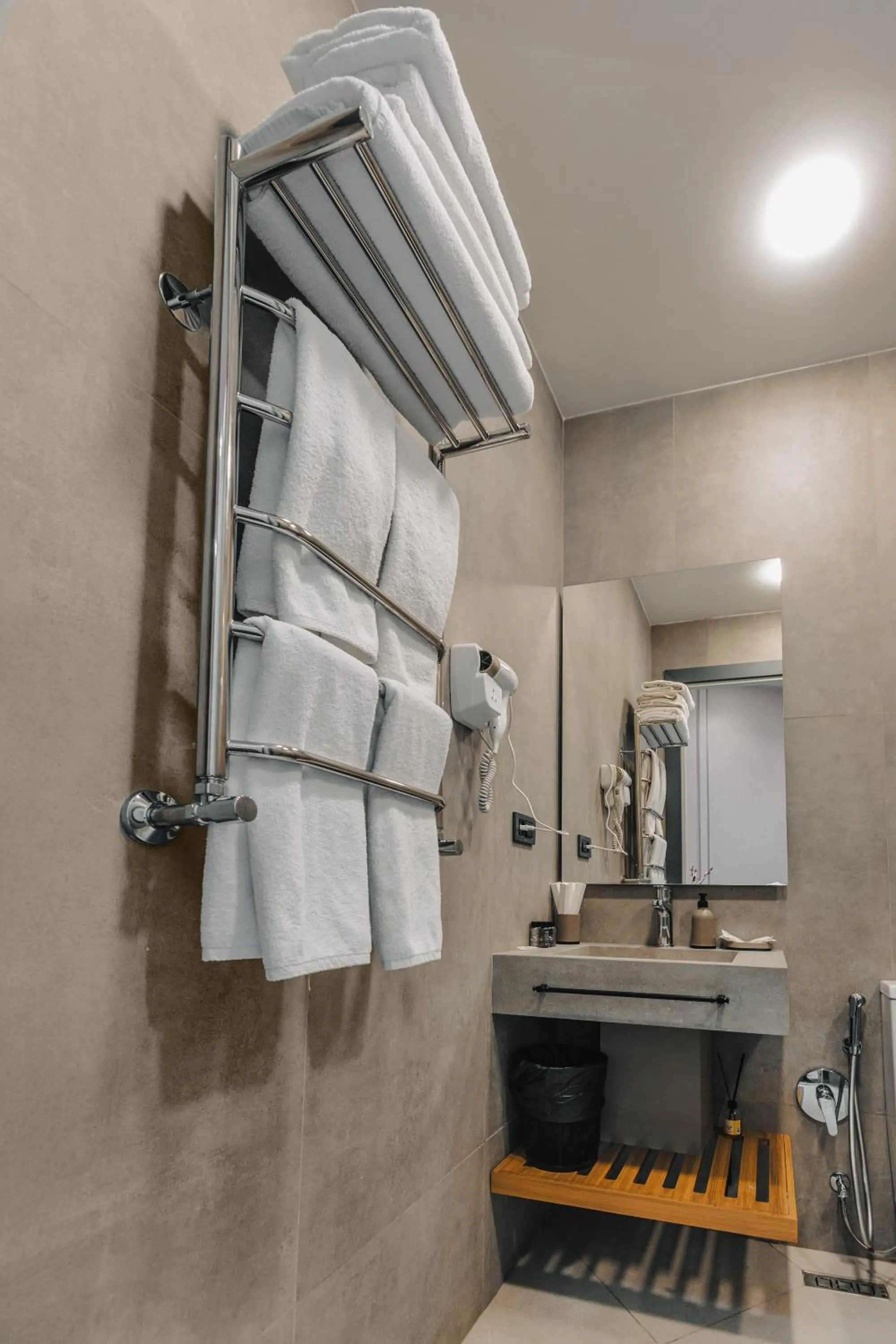 Nizami Central Park Hotel