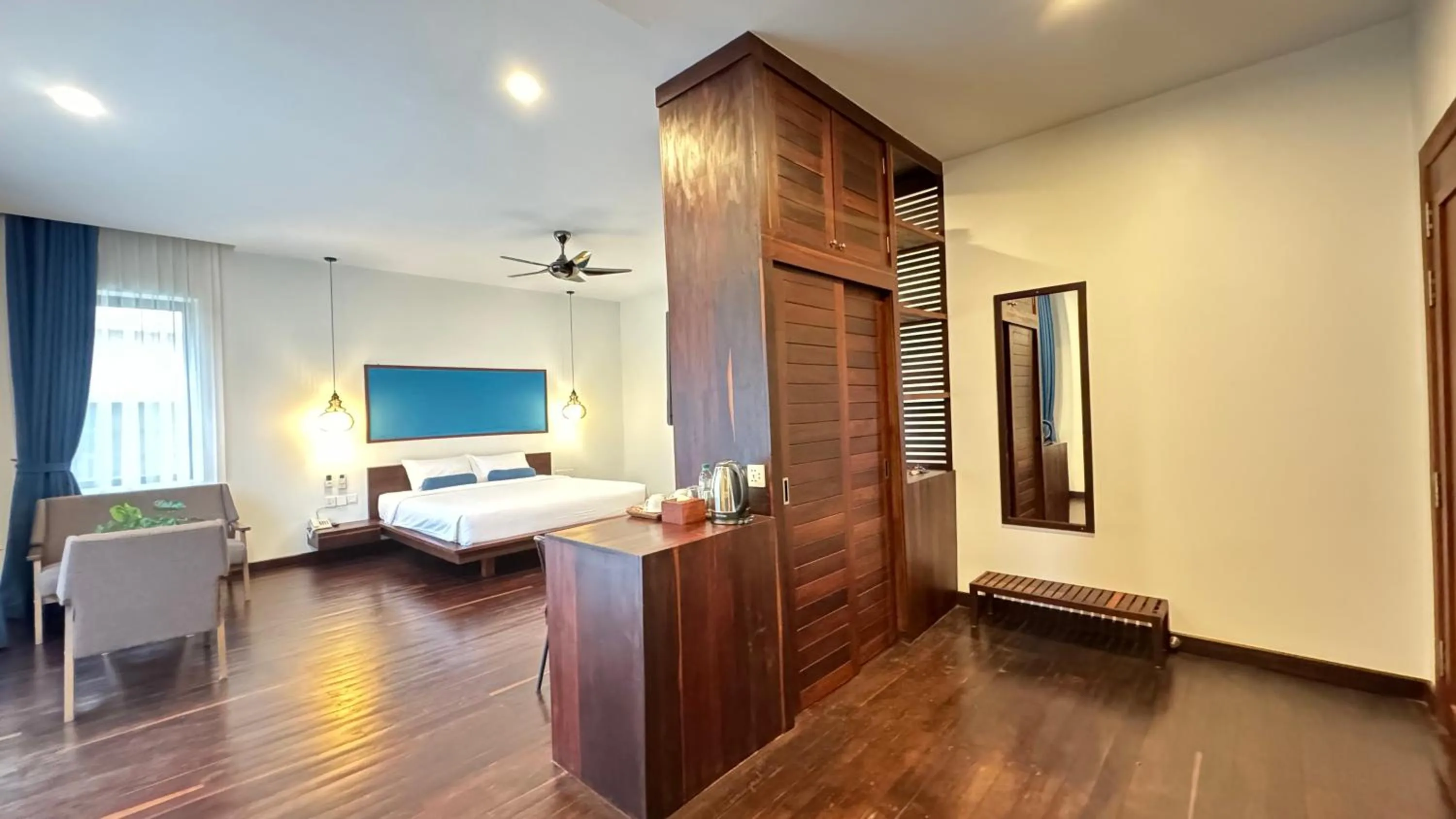 Photo of the whole room in Mealy Villa