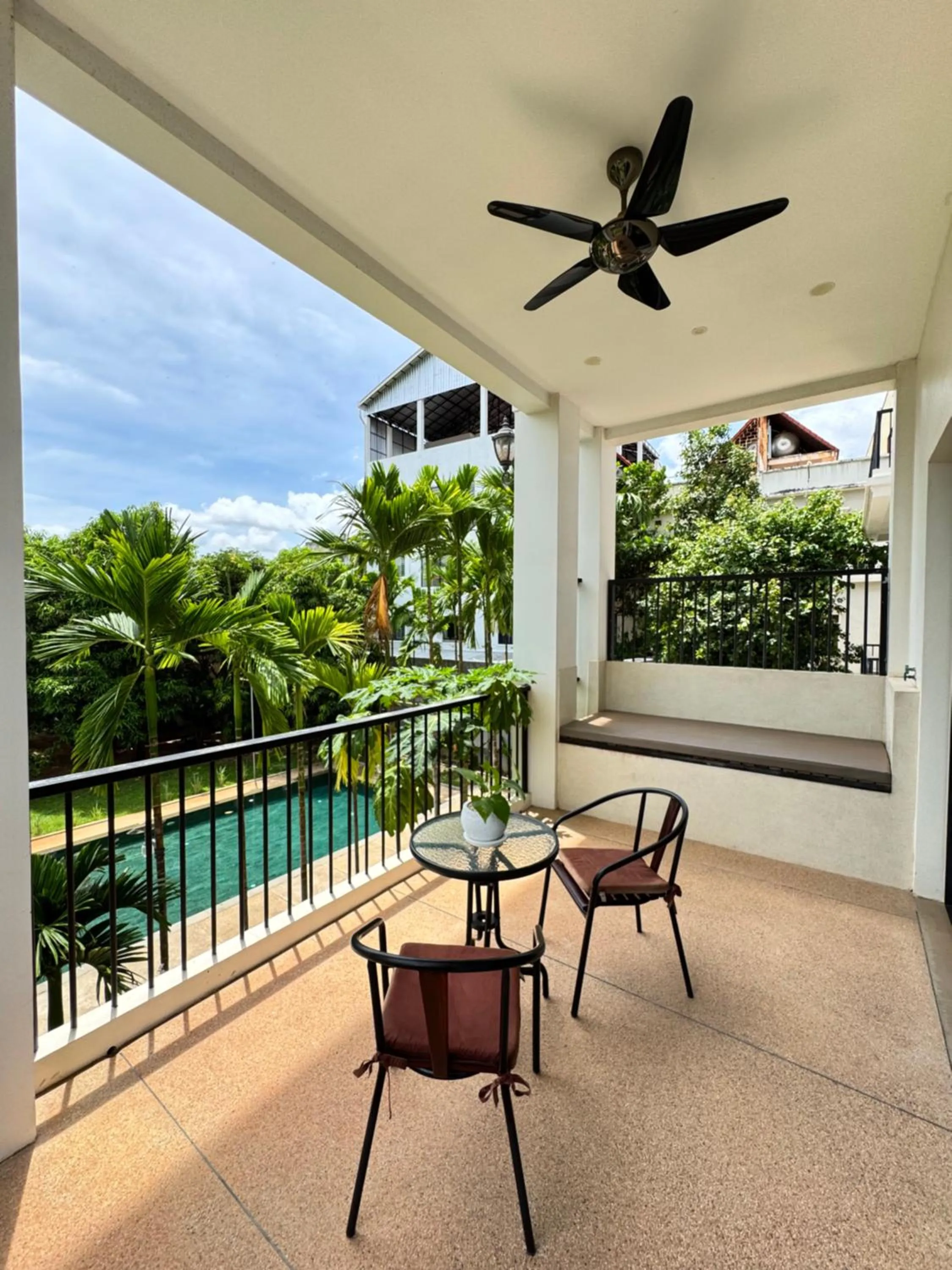Balcony/Terrace in Mealy Villa