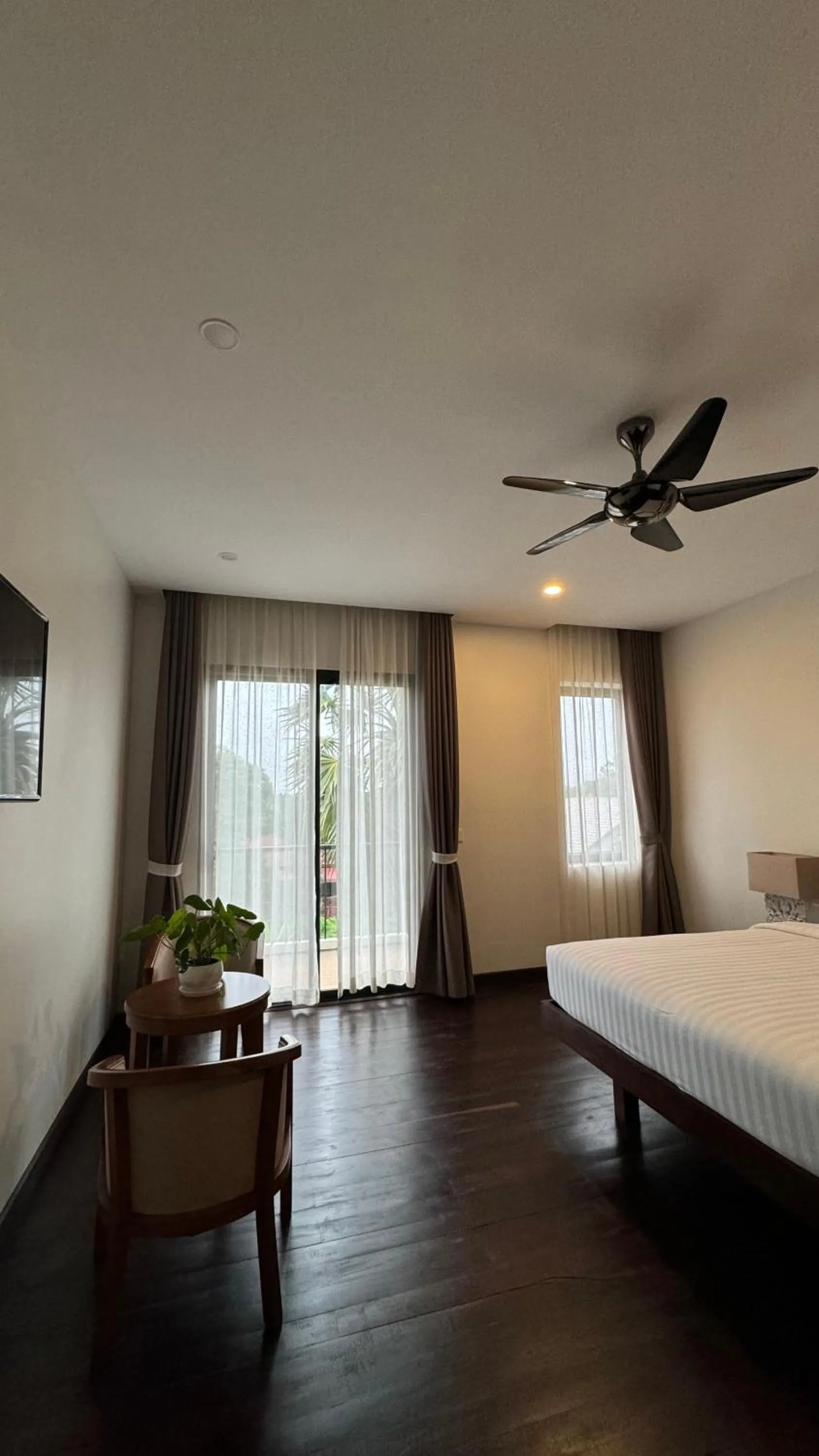 Bedroom, Bed in Mealy Villa