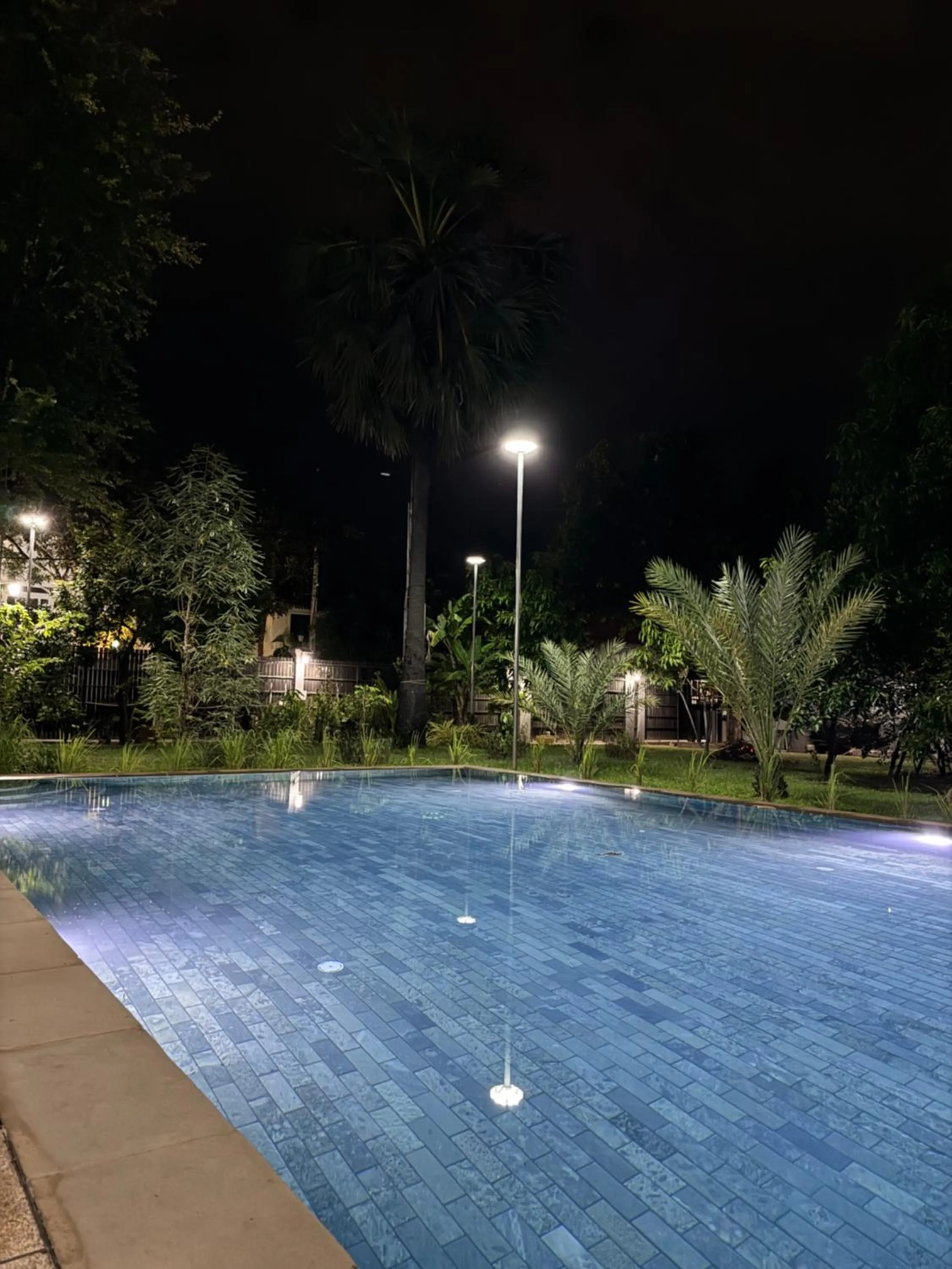 Swimming pool in Mealy Villa