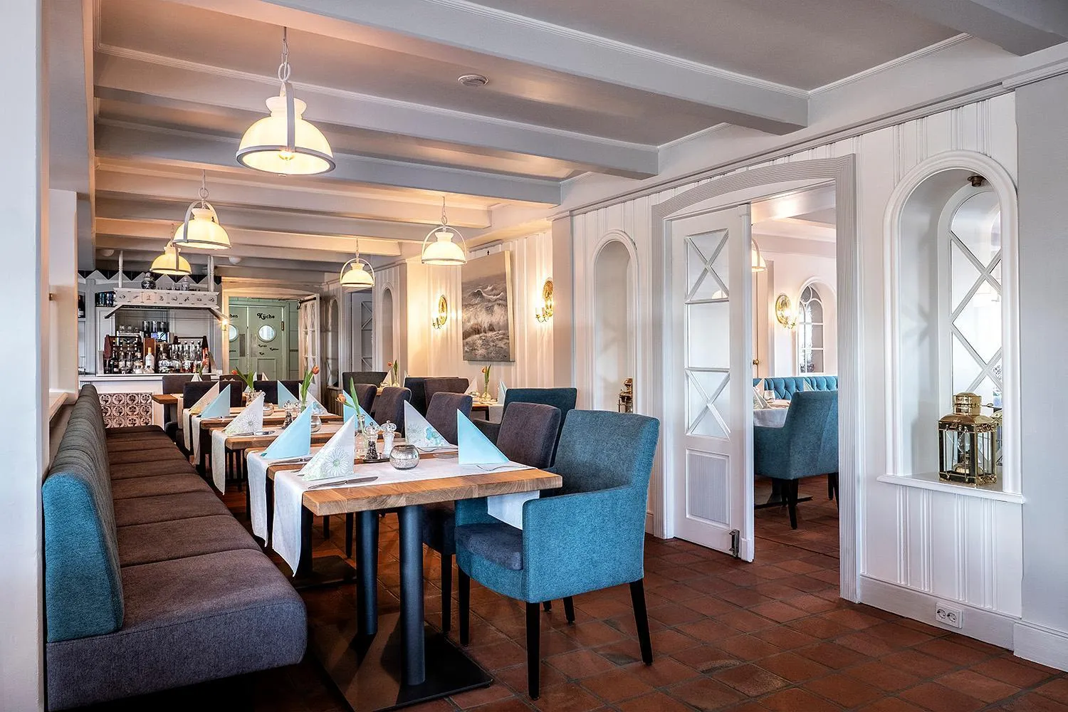 Restaurant/places to eat in Hotel Neuwarft Altbau