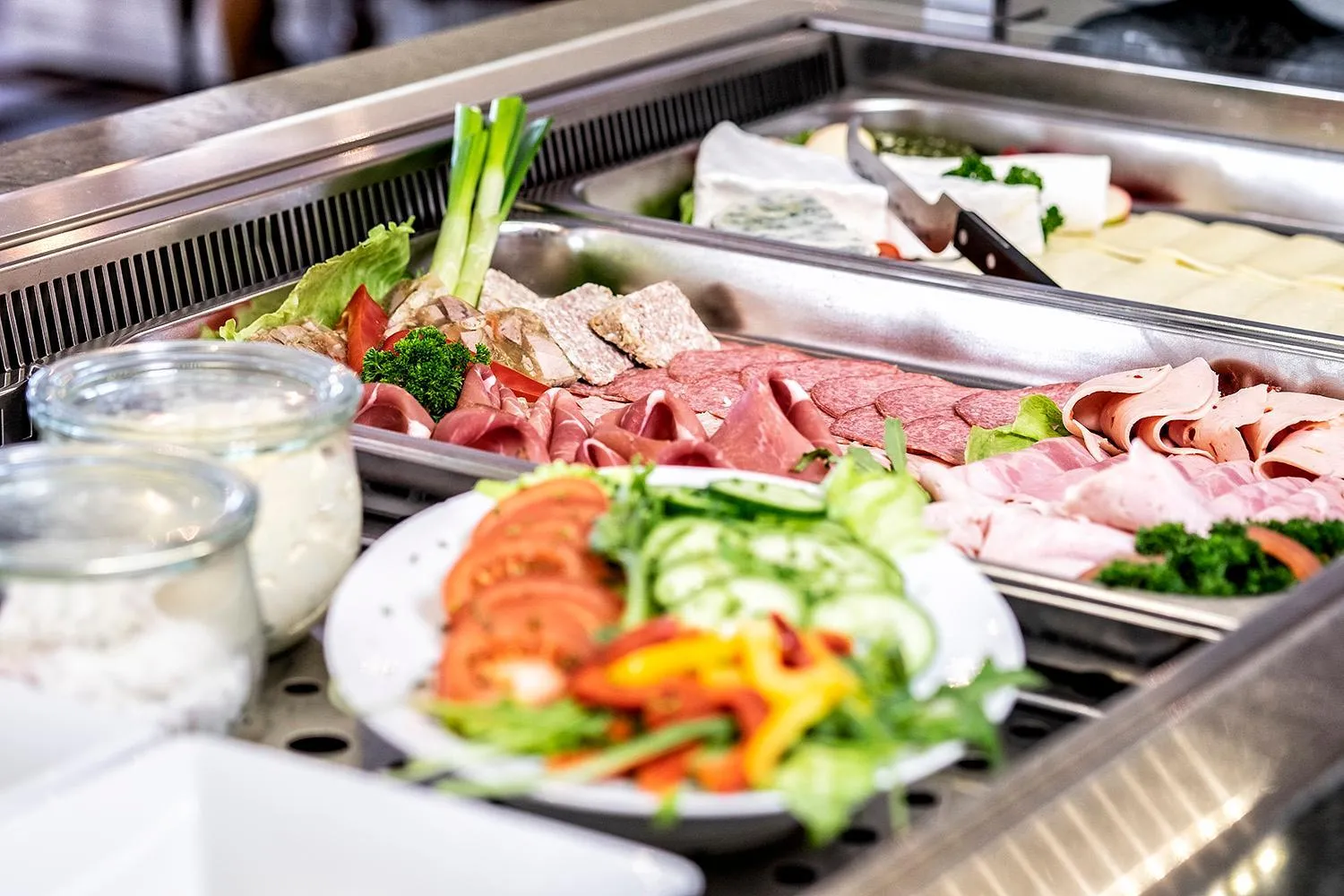 Continental breakfast in Hotel Neuwarft Altbau