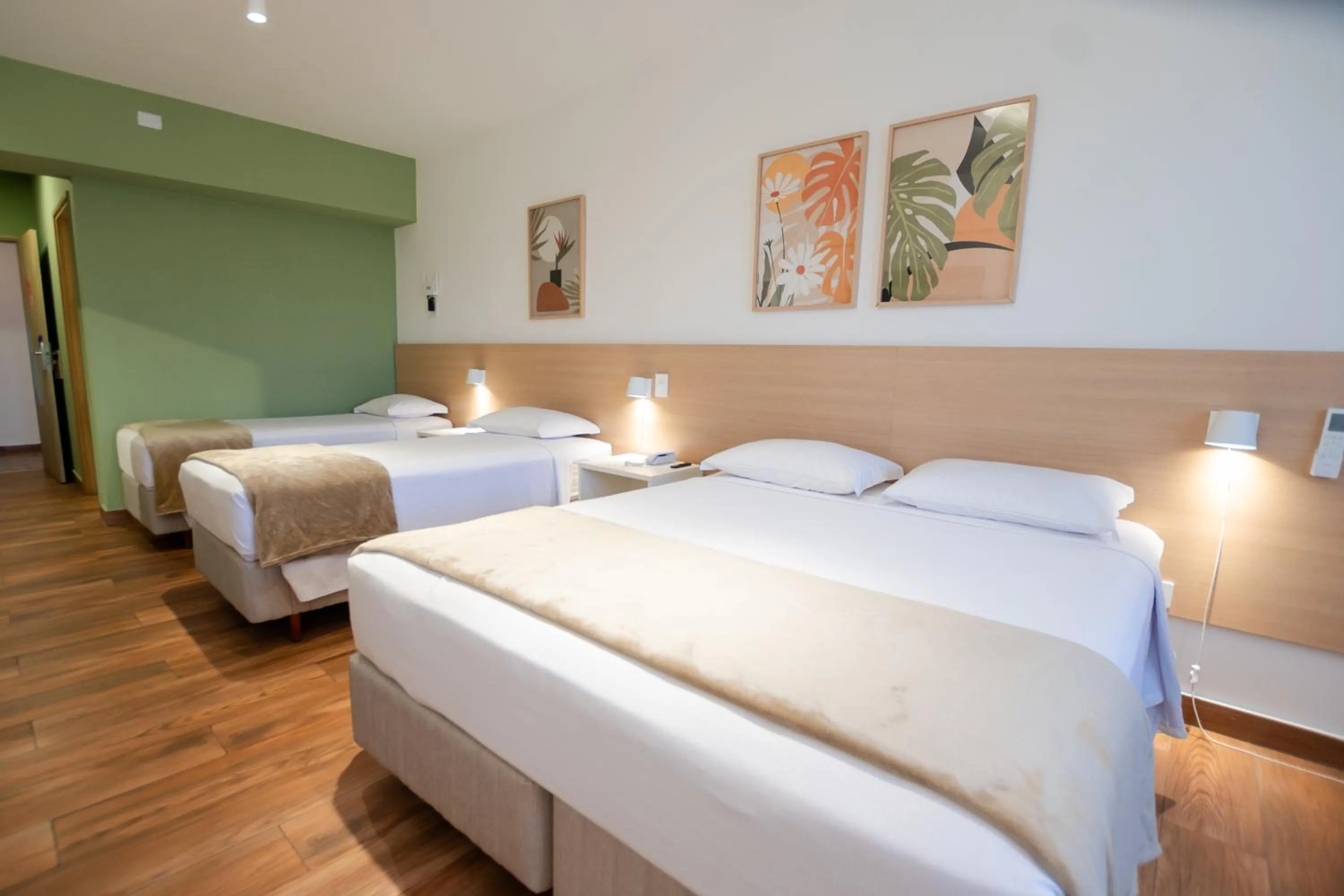 Bedroom, Bed in Hotel Thermas da Mata - Cotia próximo ao Animália Park