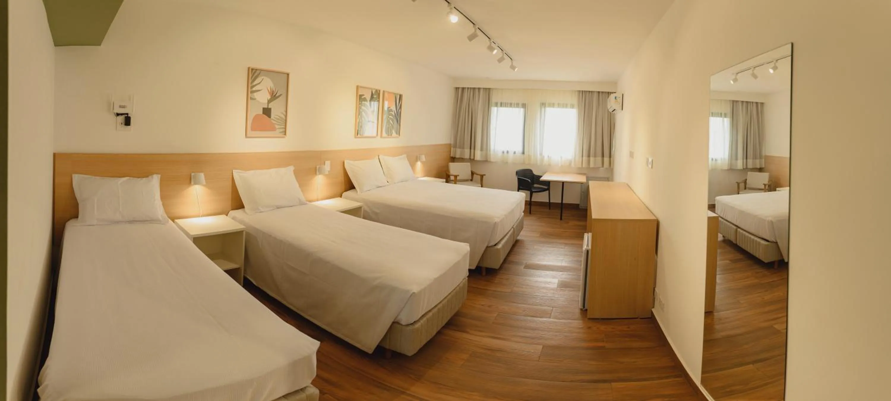 Photo of the whole room, Bed in Hotel Thermas da Mata - Cotia próximo ao Animália Park