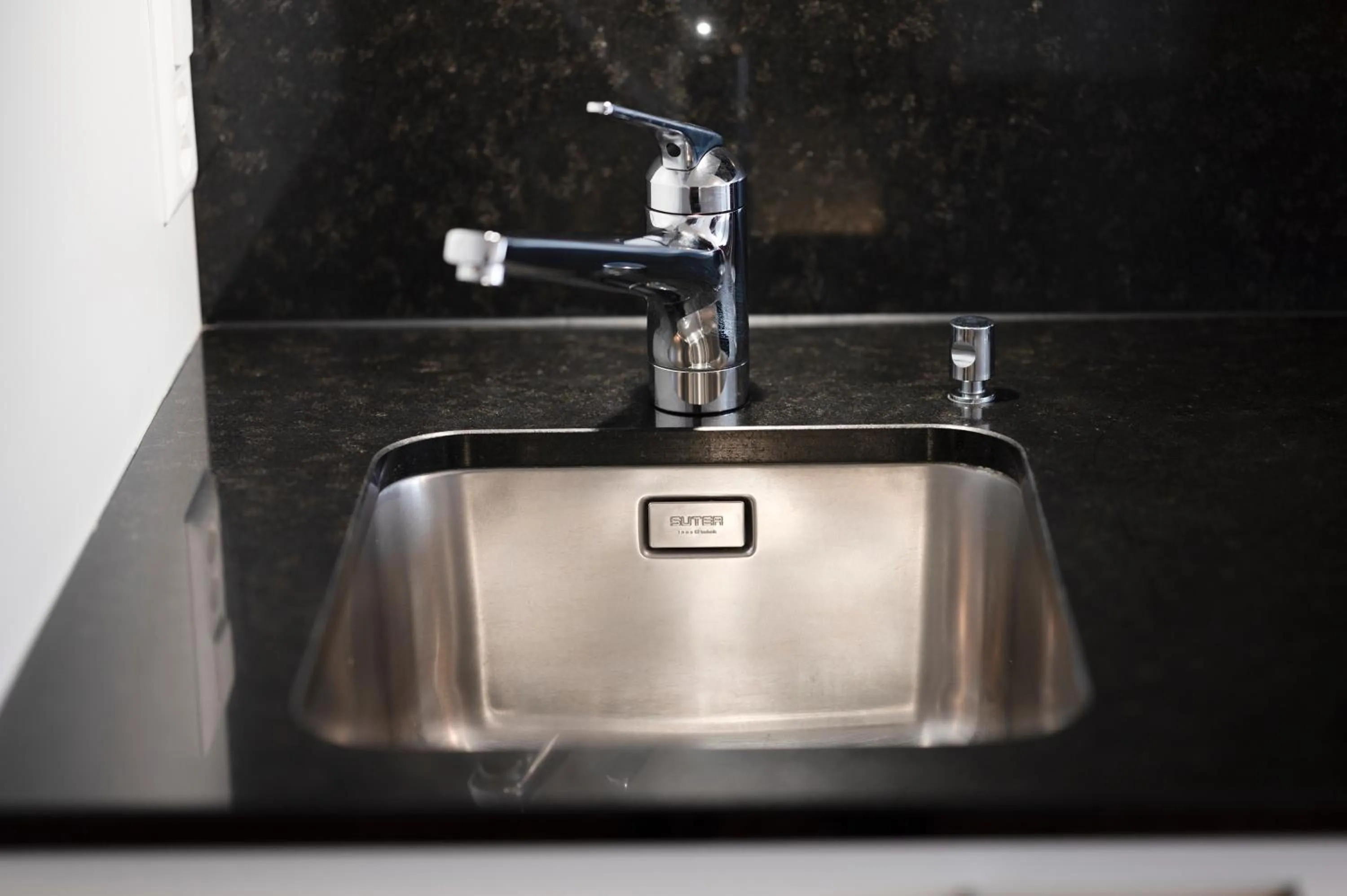 kitchen in Amanthos Living Solothurn