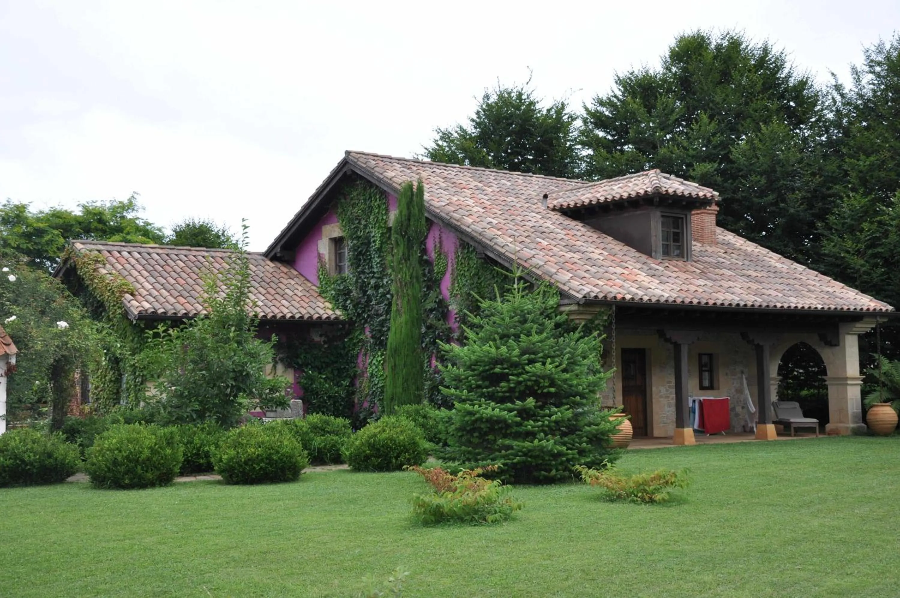 Facade/entrance in Apartamentos Arcadia