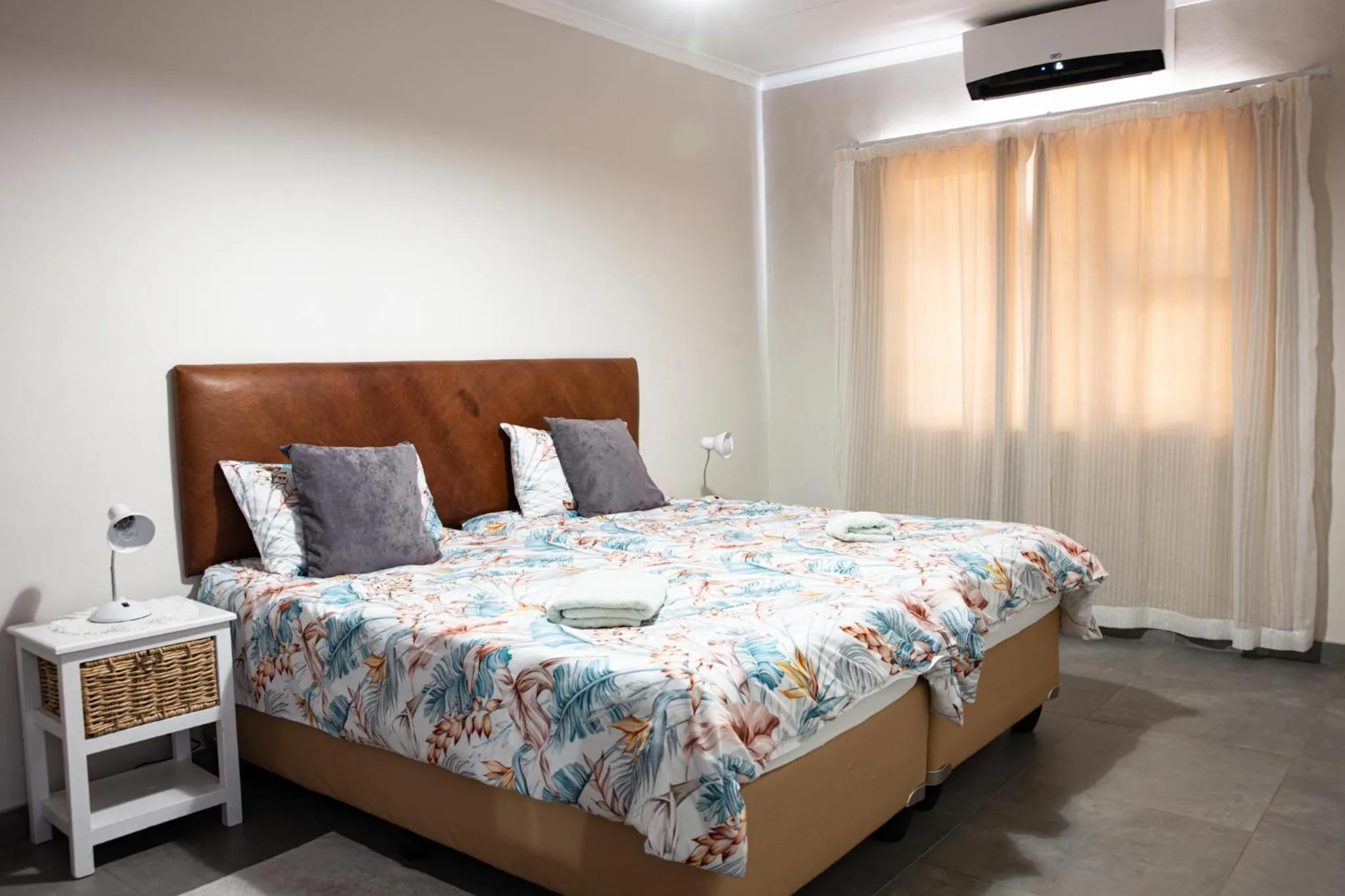 Bedroom, Bed in Emerald Bed&Breakfast