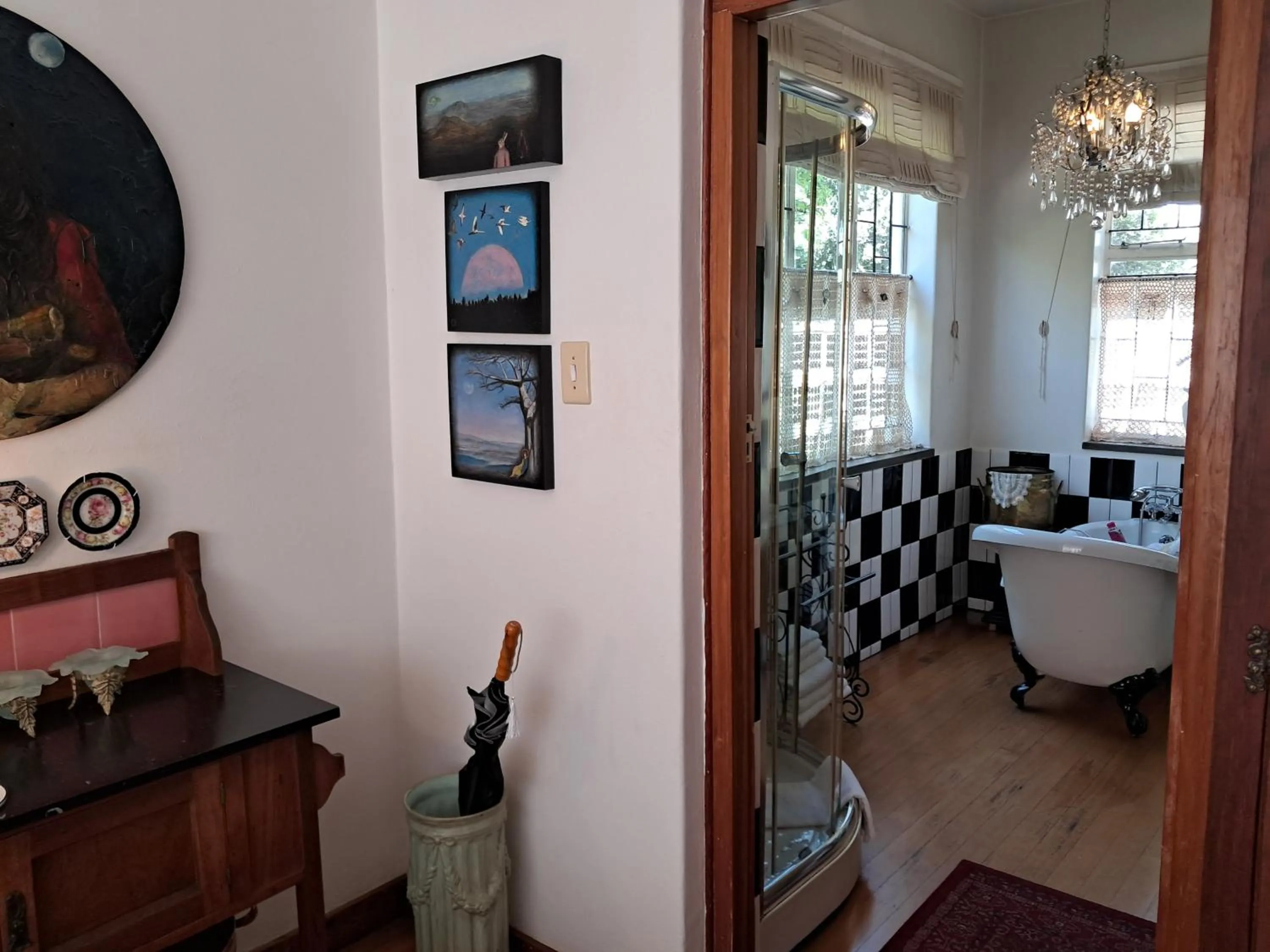 Decorative detail in 29onTait Guest House