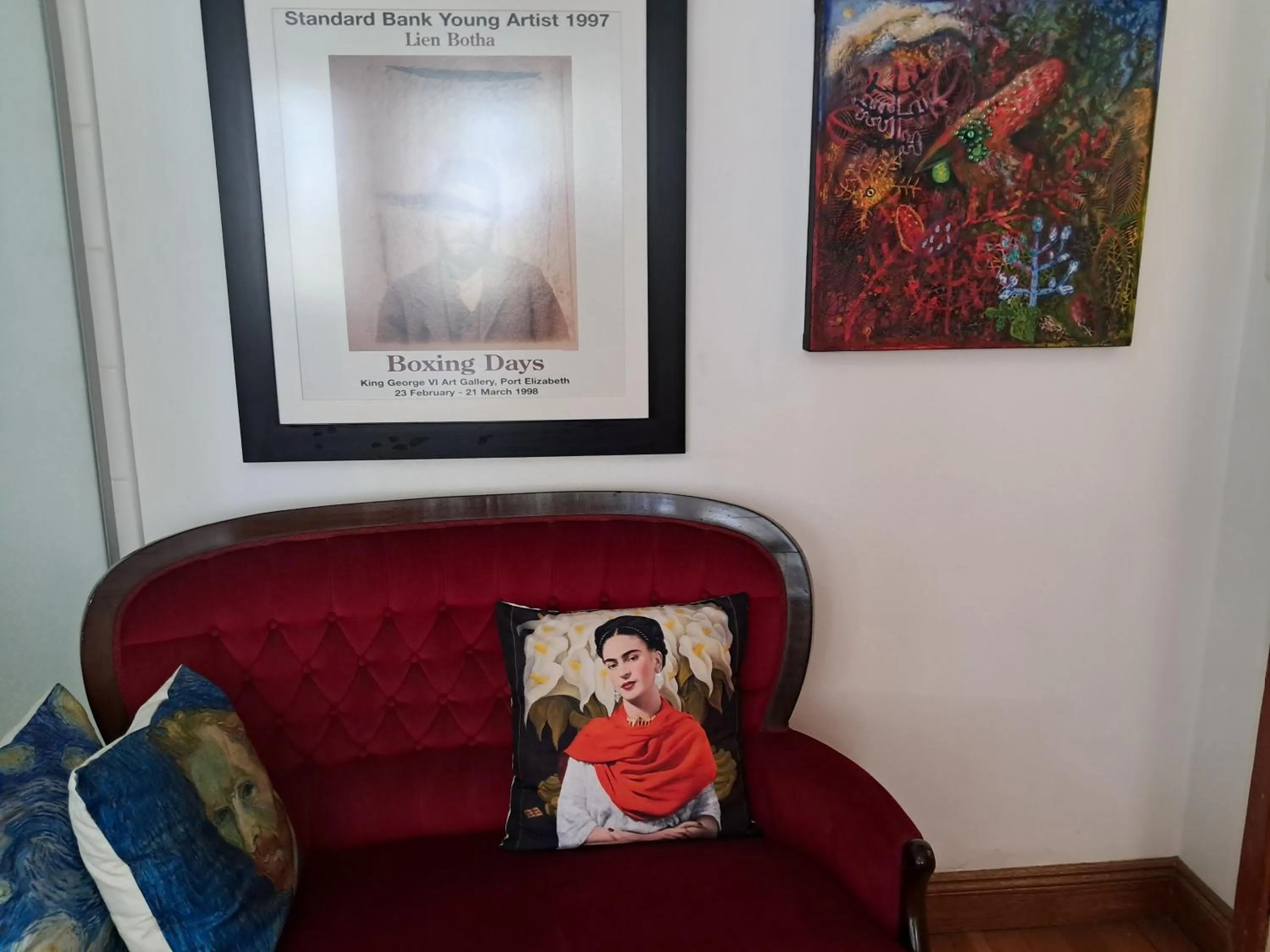 Seating area in 29onTait Guest House