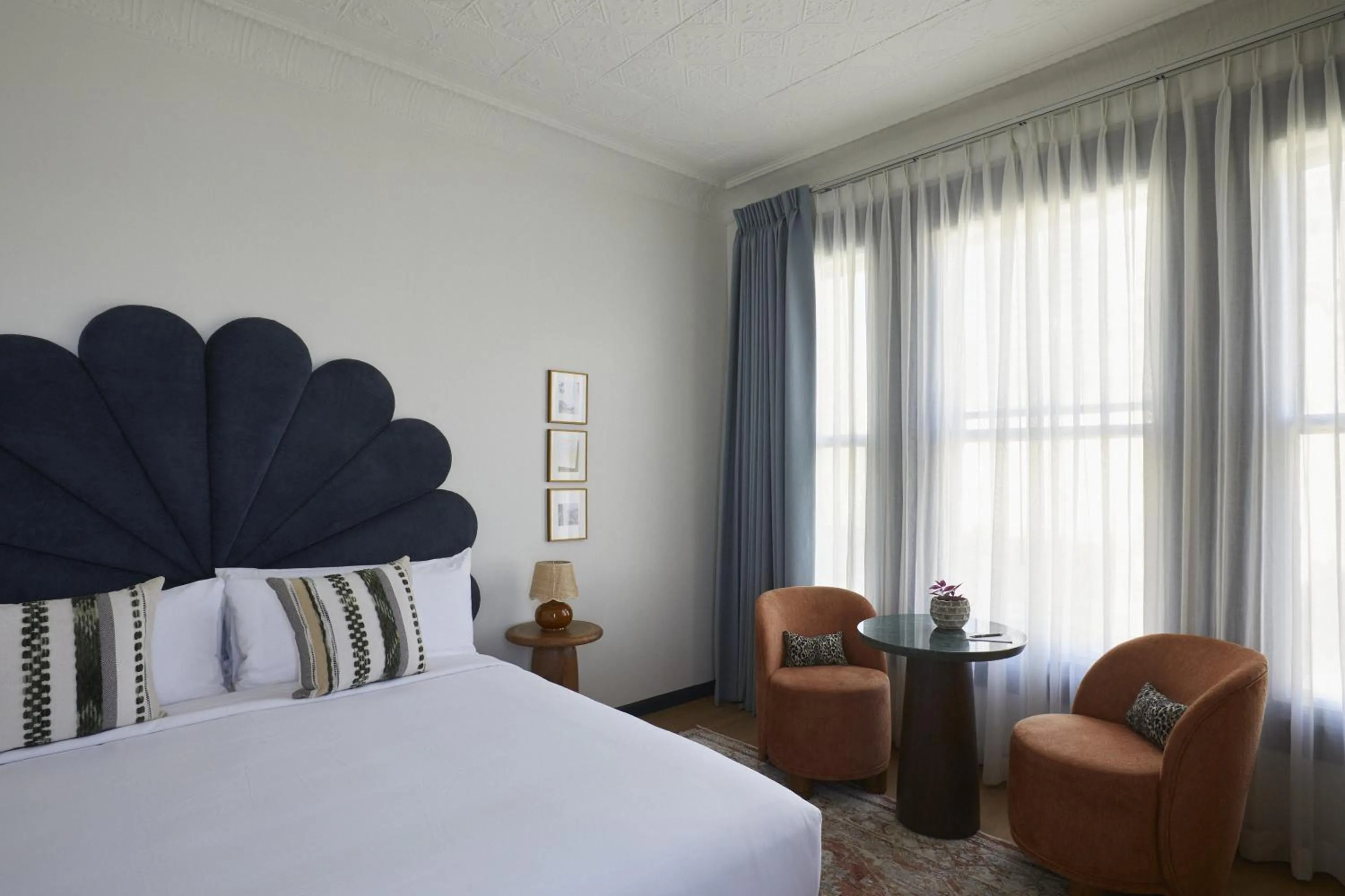 Bed in Granger Hotel San Diego, a Member of Design Hotels, part of Marriott Bonvoy