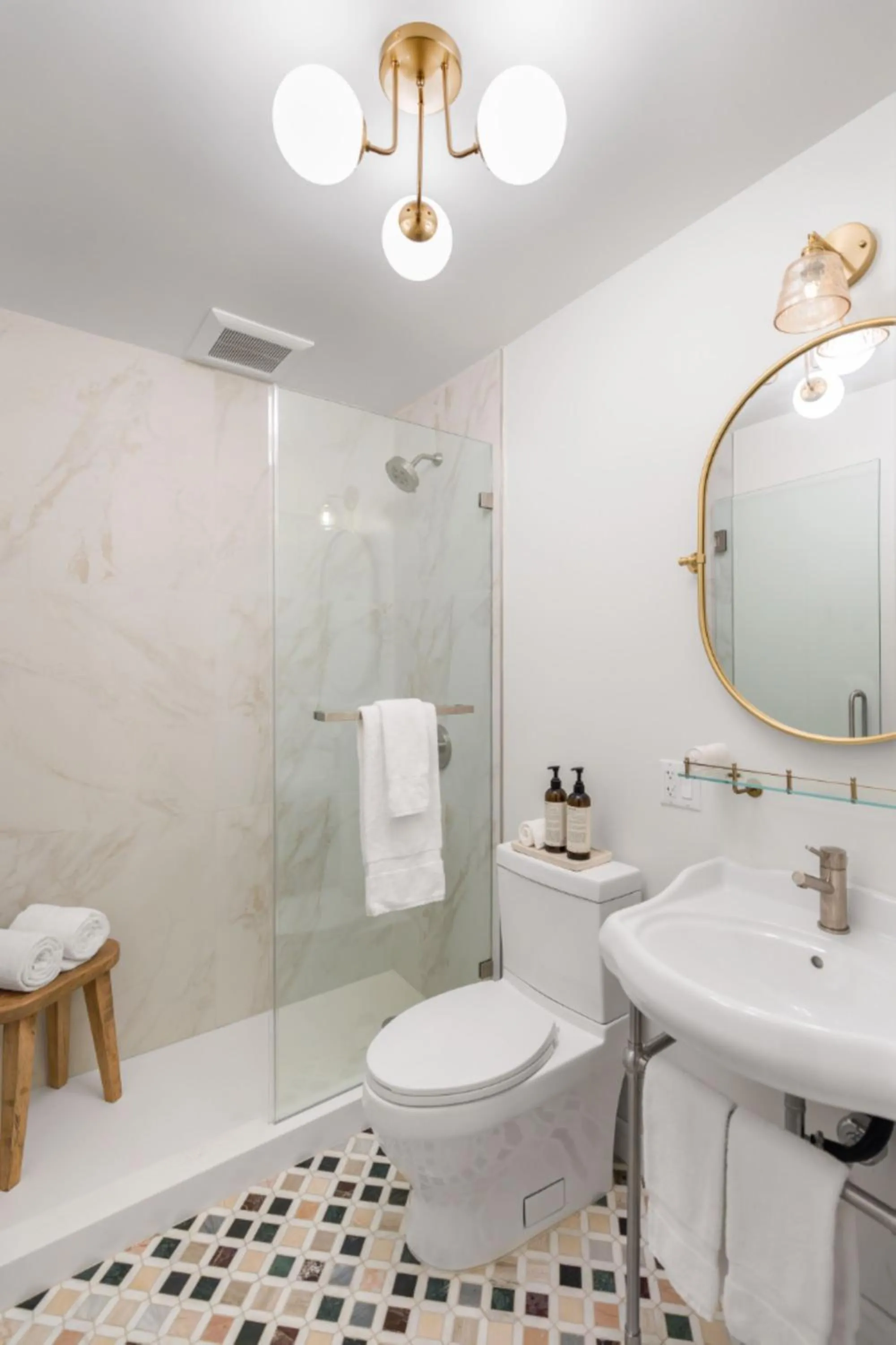 Shower in Granger Hotel San Diego, a Member of Design Hotels, part of Marriott Bonvoy