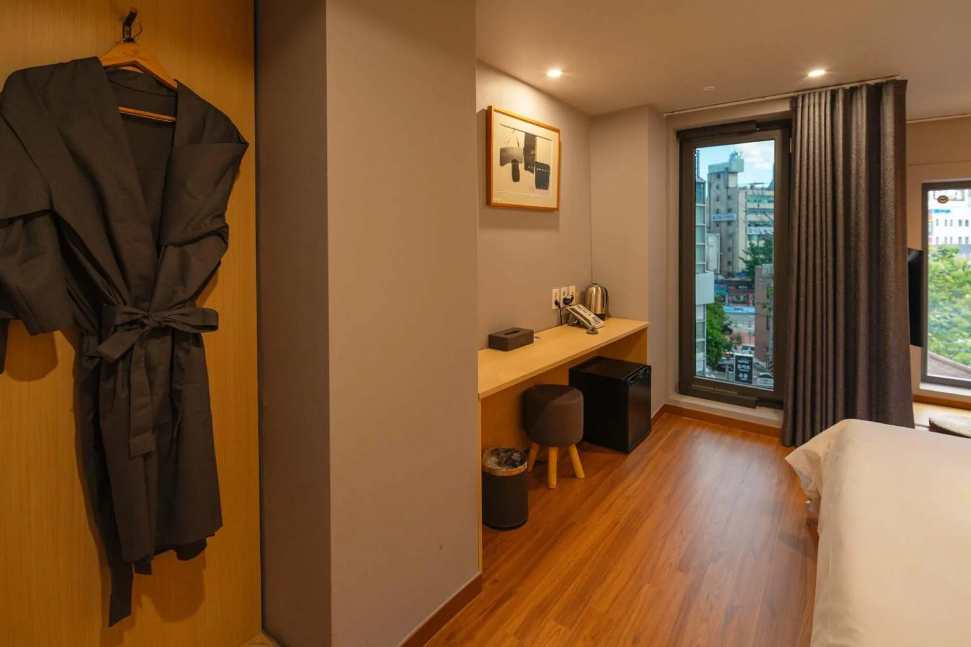 Bed in Shinchon Mayven Hotel