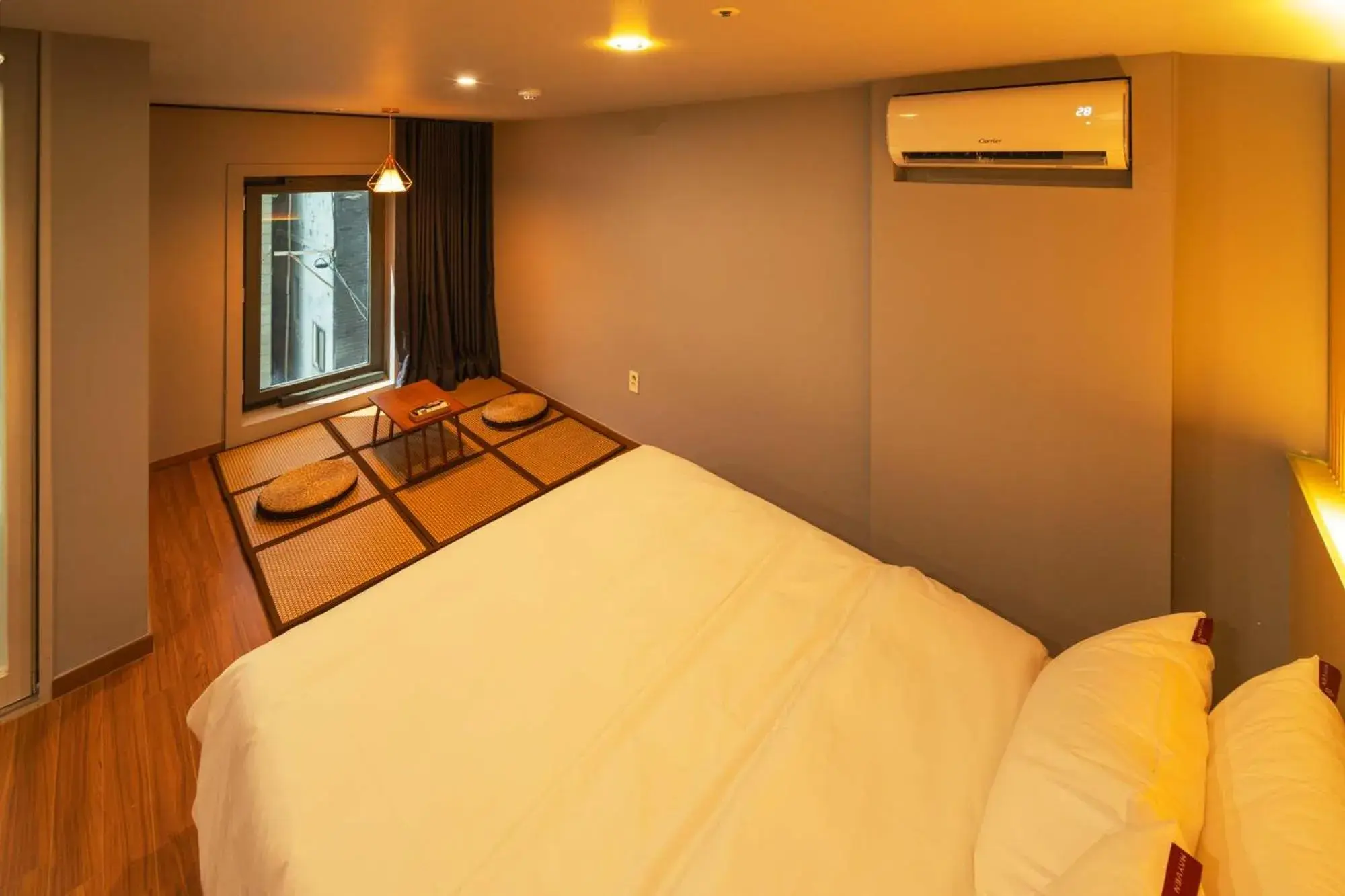 Superior Queen Room in Shinchon Maven Hotel Superior Queen Room in Shinchon Maven Hotel