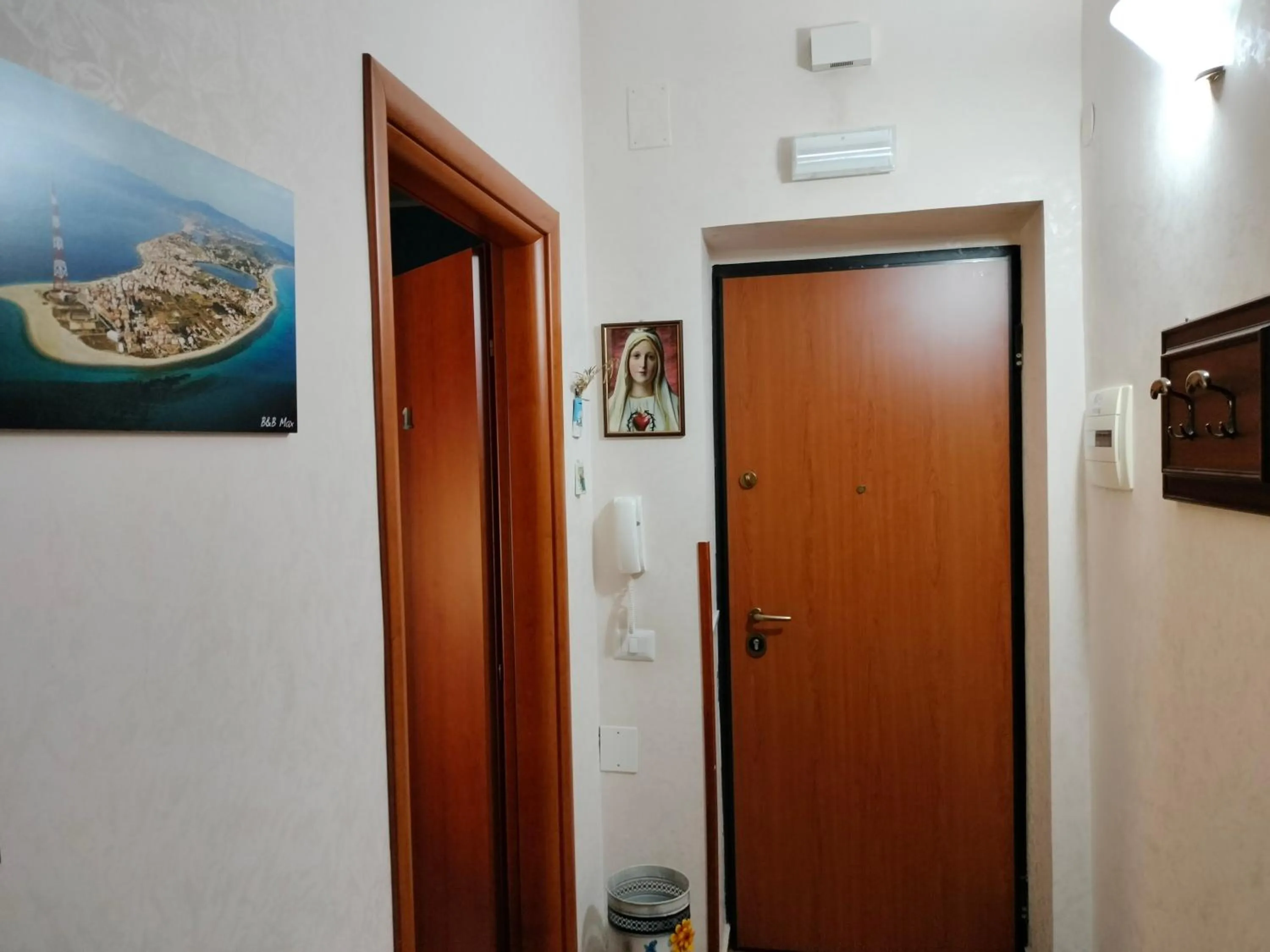 Decorative detail in B&B Max